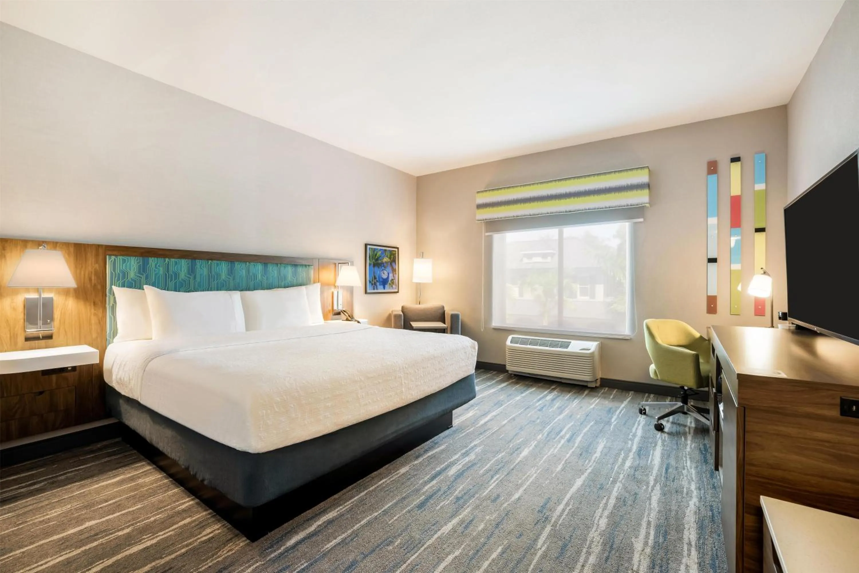 King Room in Hampton Inn Fort Myers Downtown