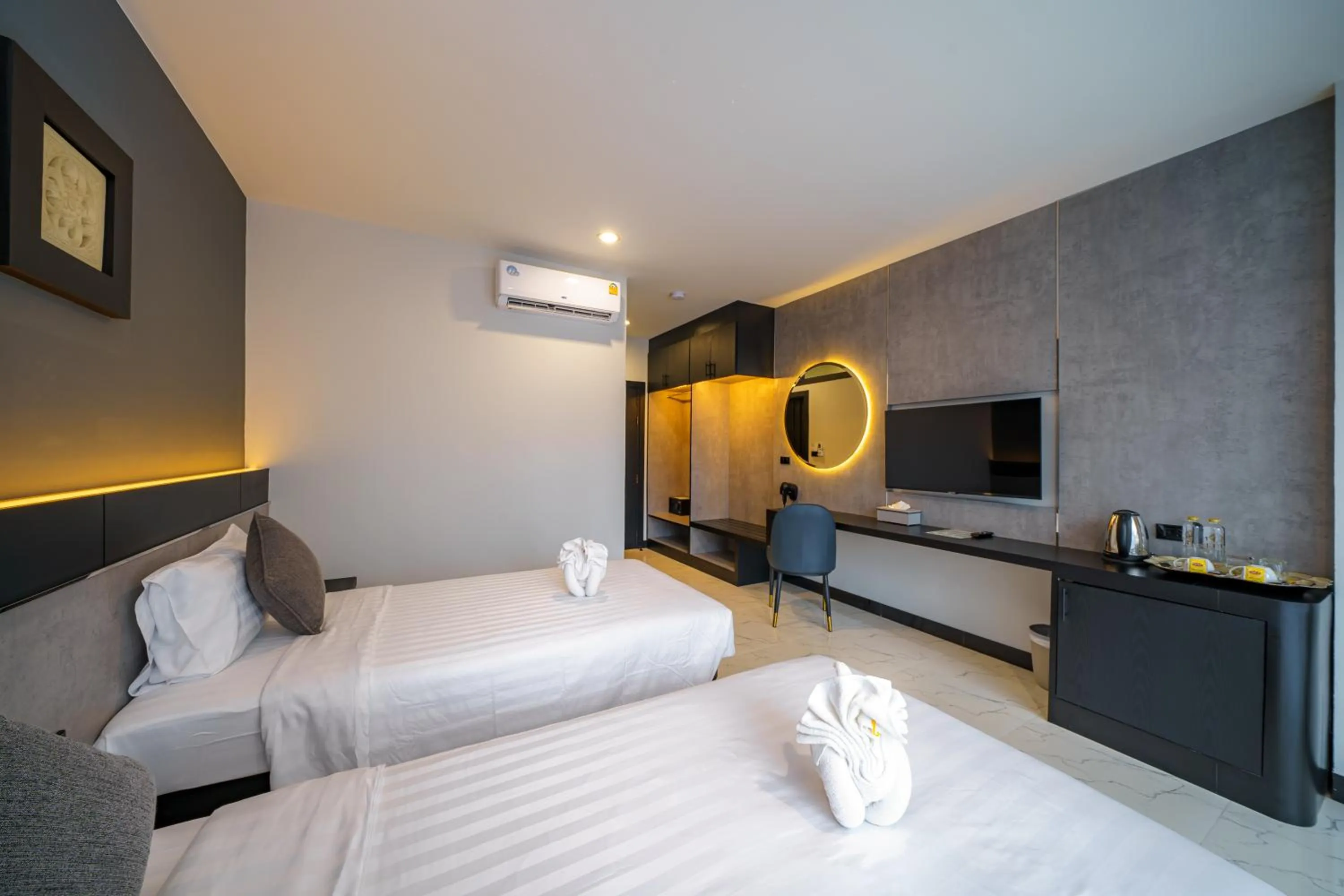 Deluxe Twin Room in LHC HOTEL AND RESORT