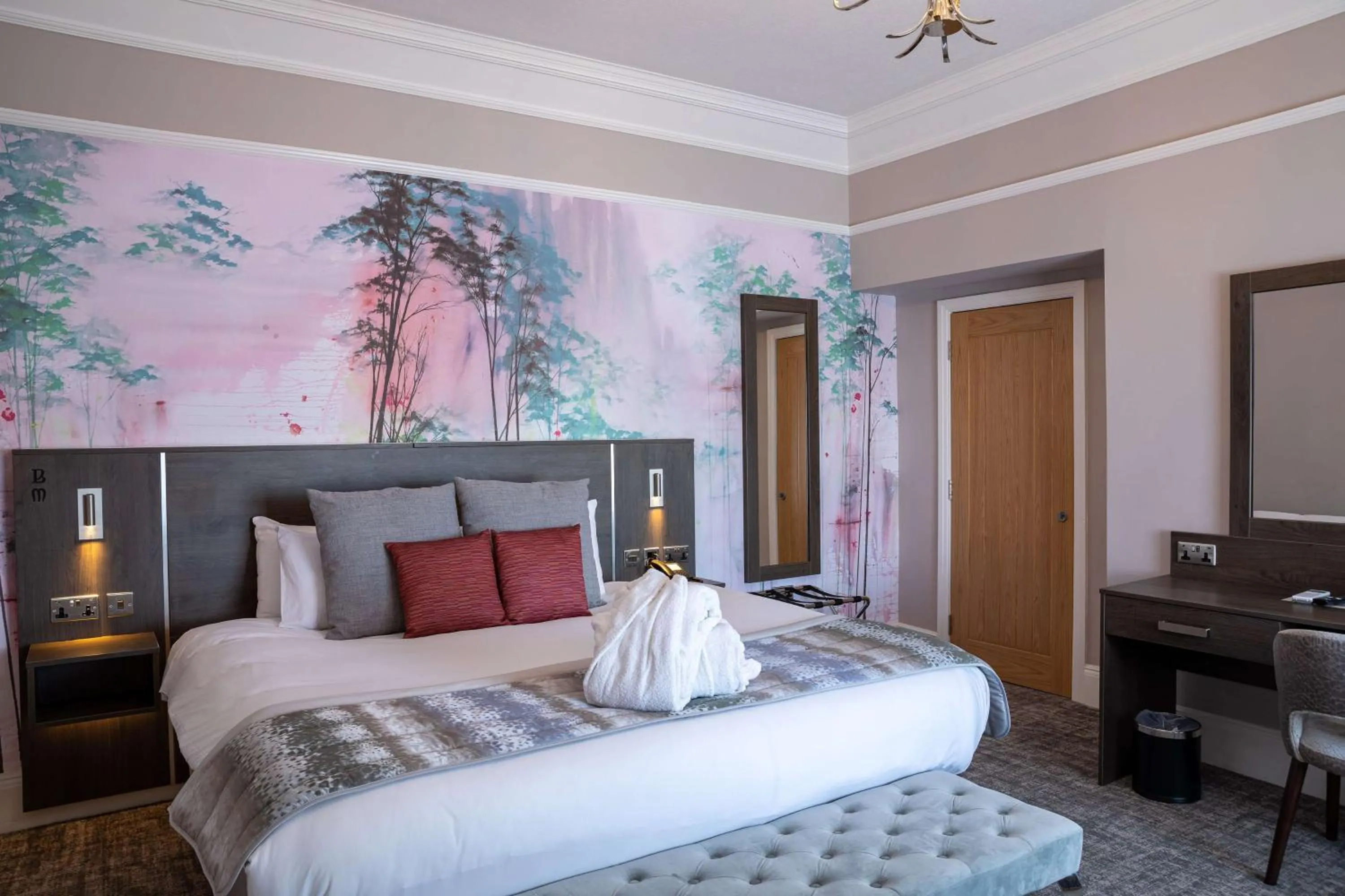 Executive King Room - Non-Smoking in Barton Manor Hotel & Spa; BW Signature Collection