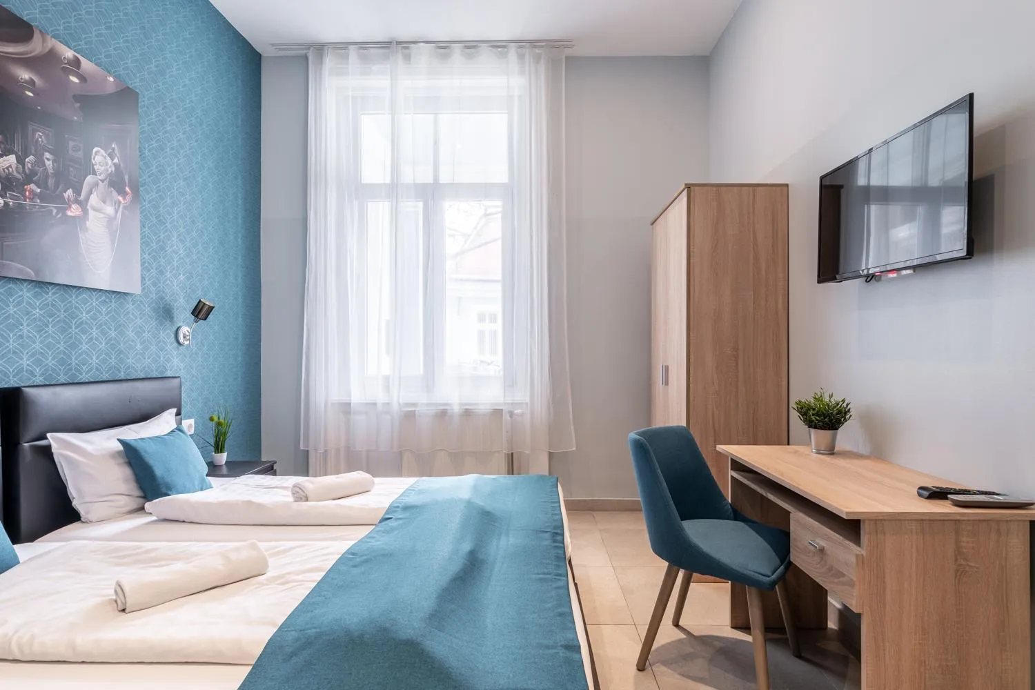 Double Room in Full Moon Budapest