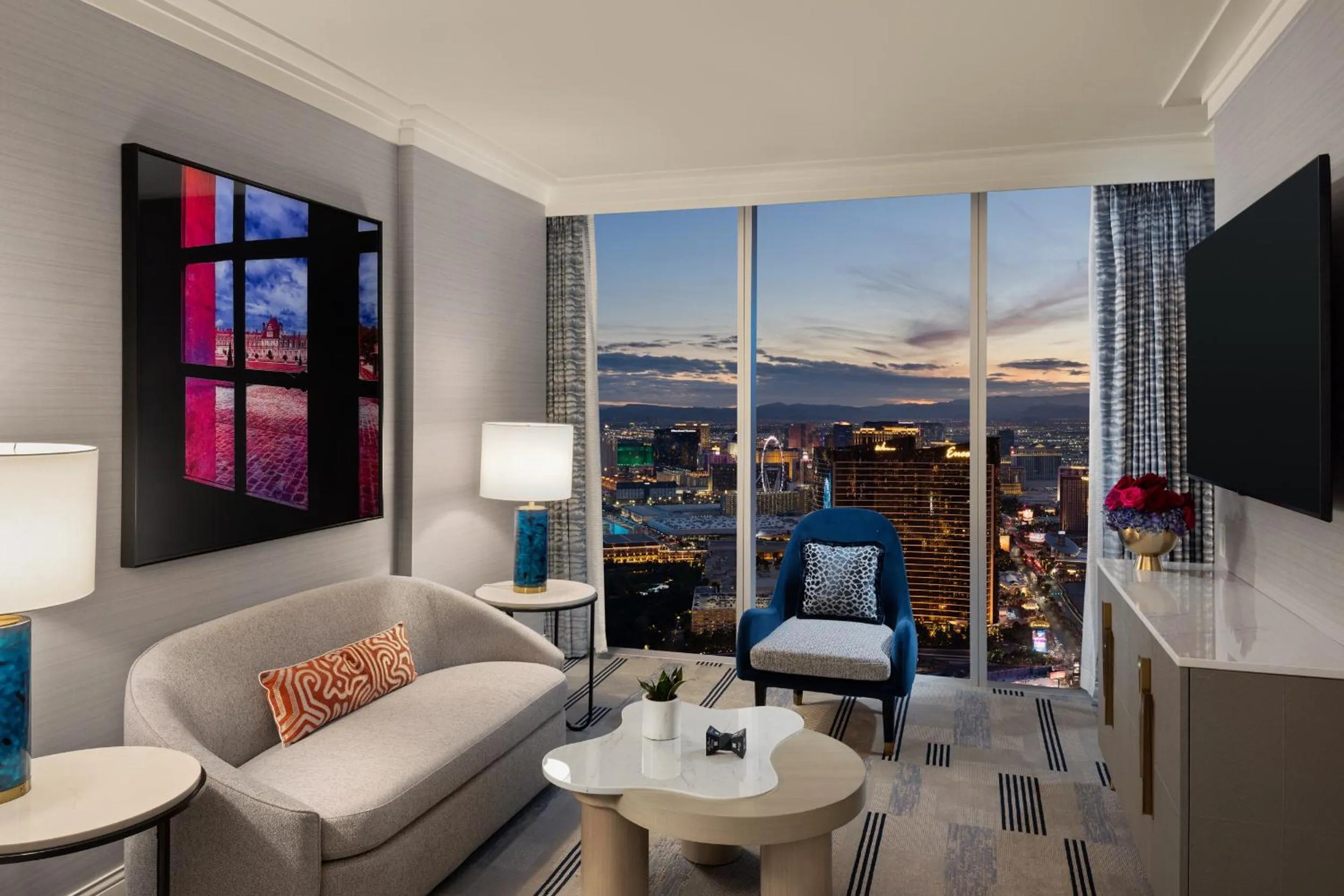 Royal Suite Pool View in Fontainebleau Las Vegas, MICHELIN Key Award Hotel