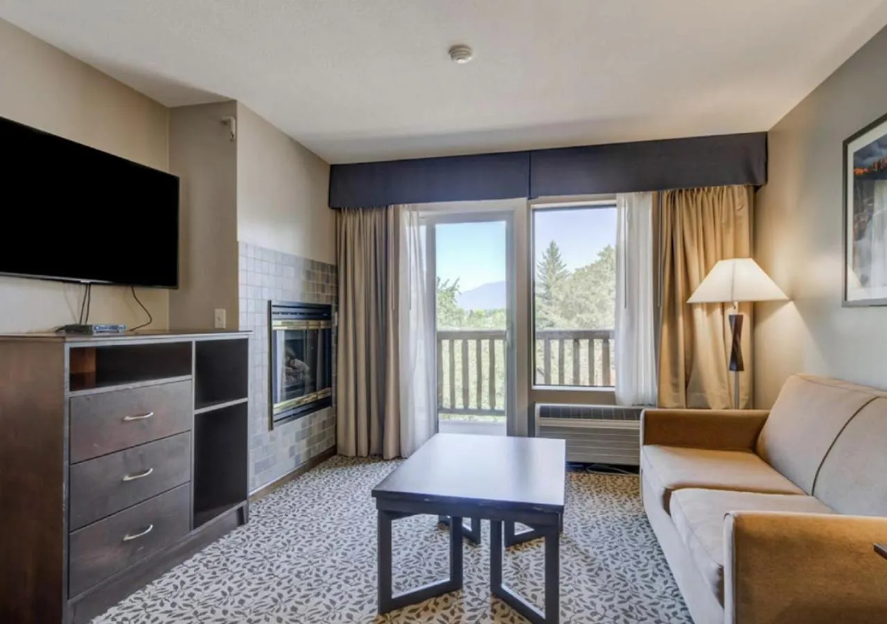 King Suite with Balcony in Whitefish Riverfront Hotel