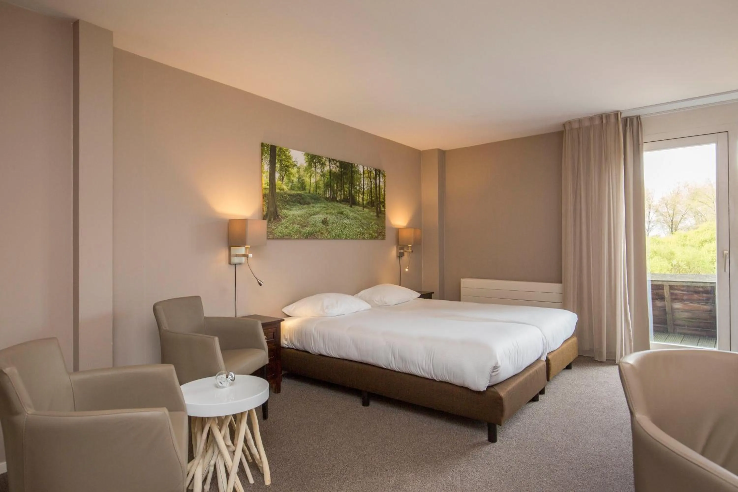 Suite in Fletcher Hotel - Resort Spaarnwoude
