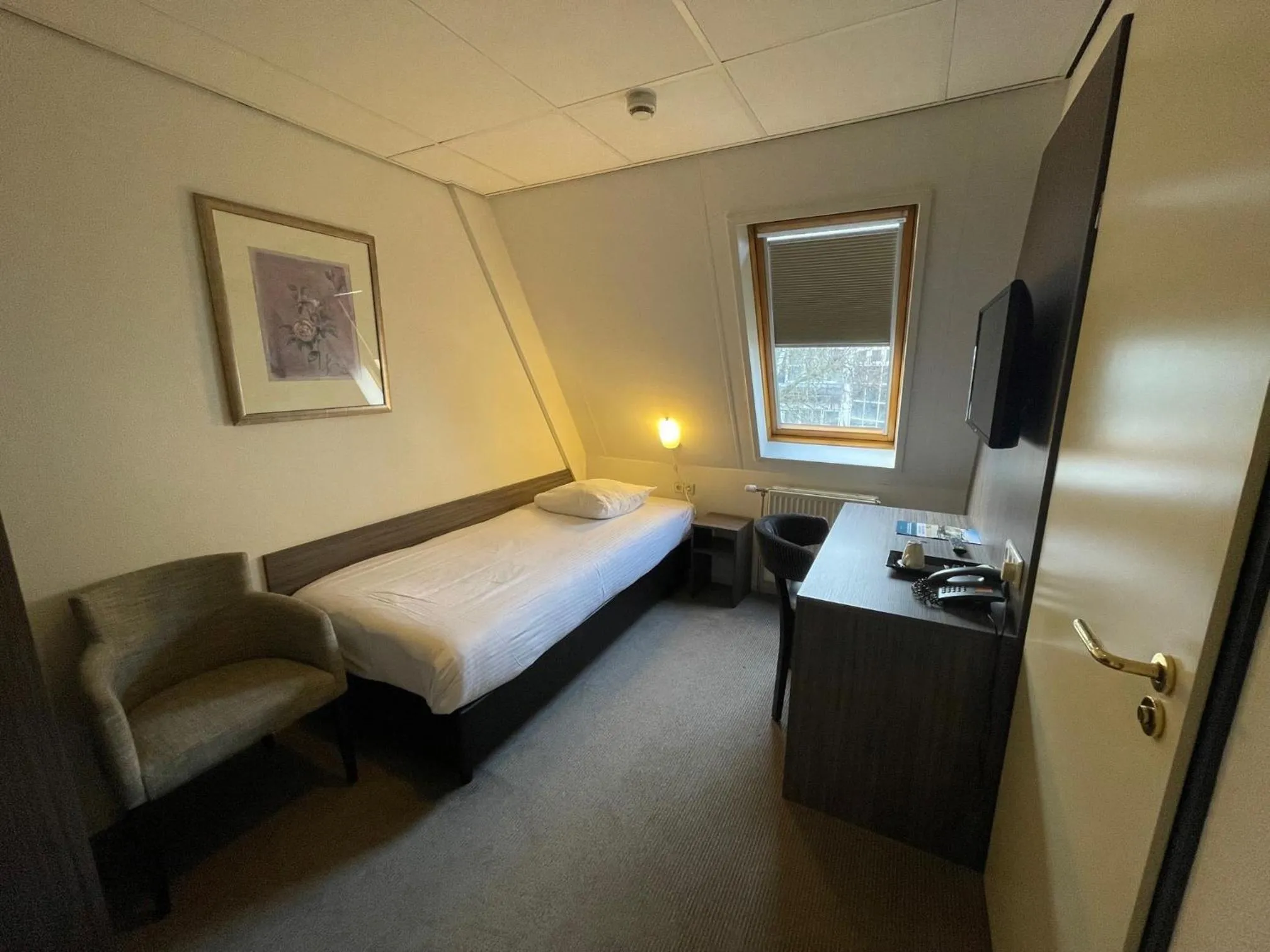 Standard Single Room in Golden Tulip Ampt van Nijkerk