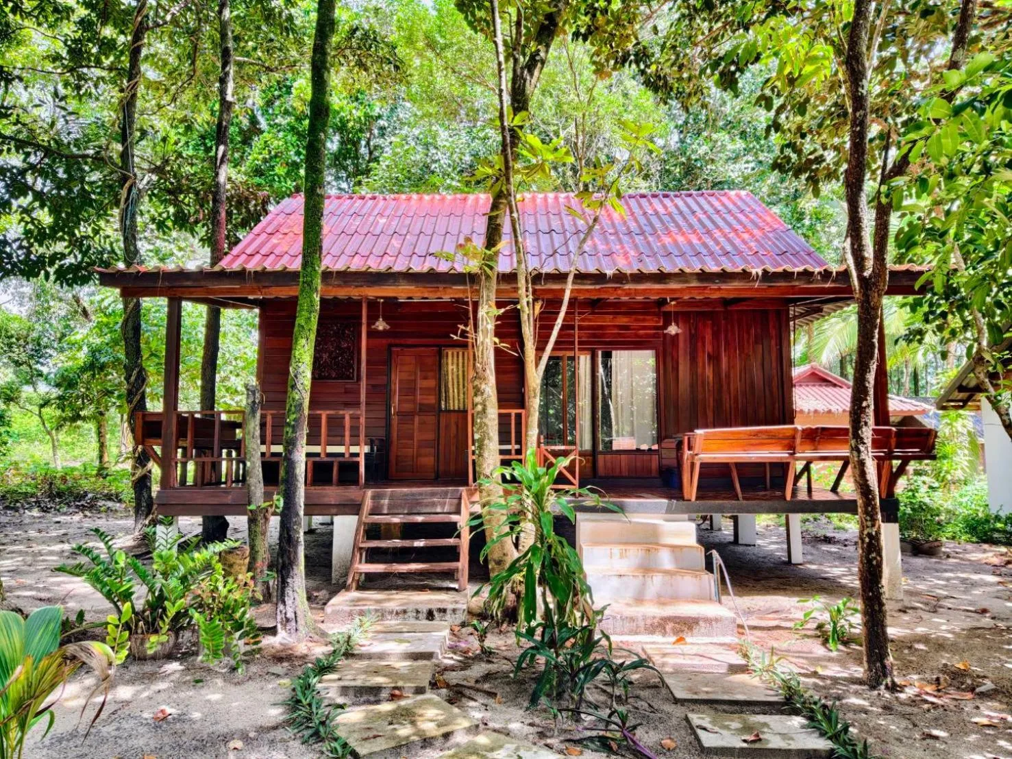 Family Room with Balcony in Ziggy Stardust