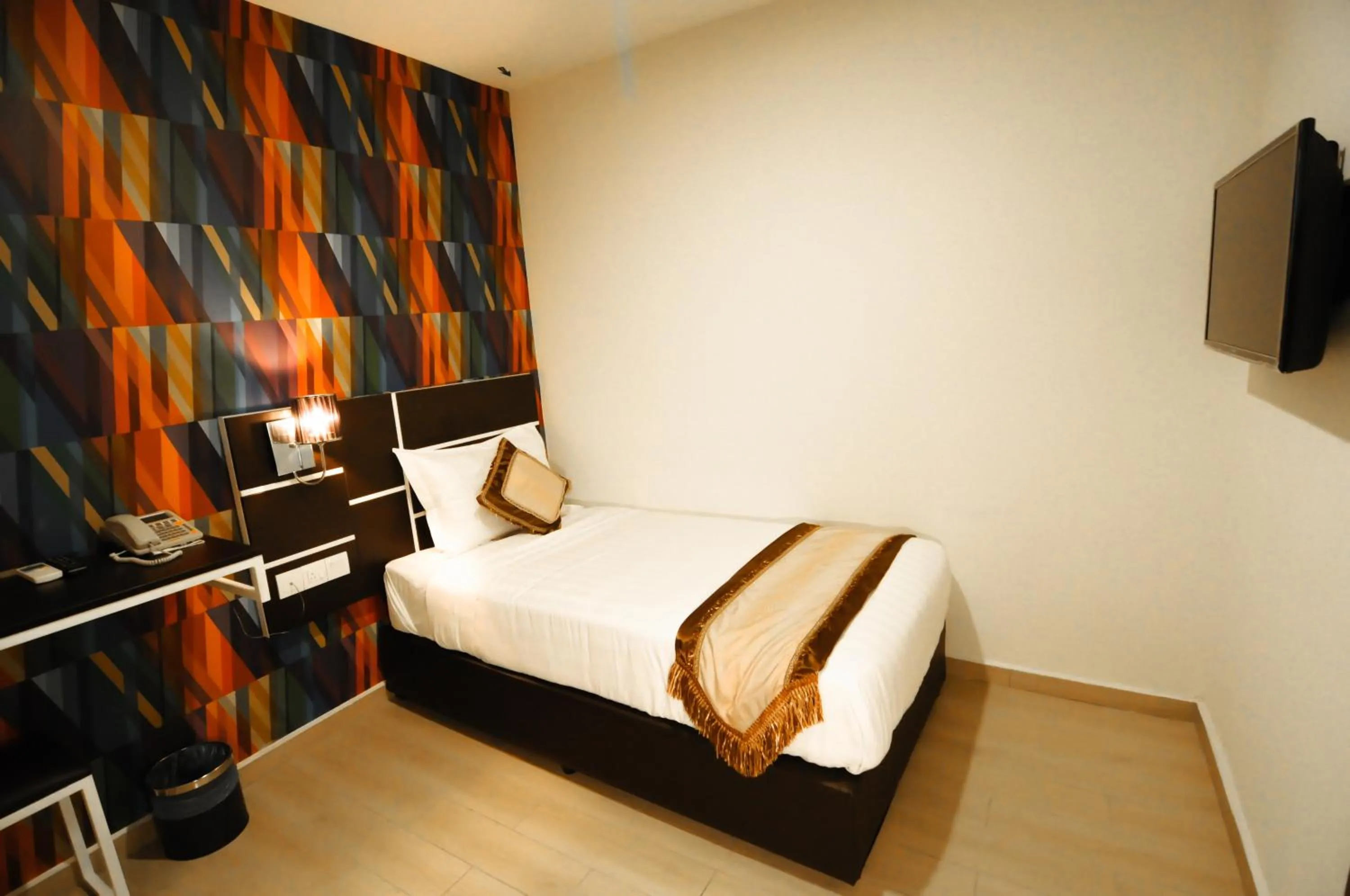 Single Room - single occupancy in K Garden Hotel Parit Buntar