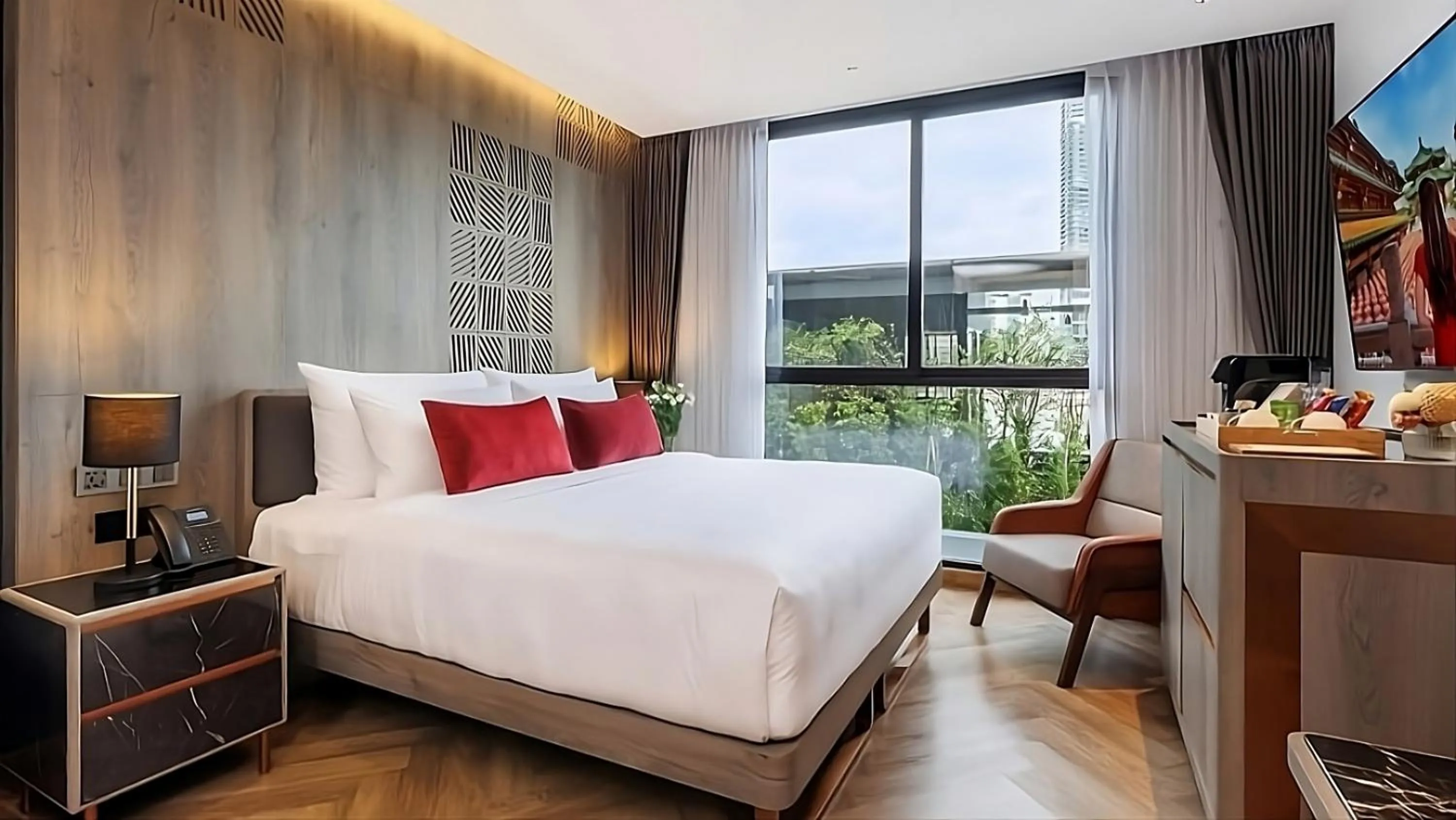 Lamphu Superior Room-Free Boat & Tuk Tuk Transfer in Ten Six Hundred, Chao Phraya, Bangkok by Preference, managed by The Ascott Limited