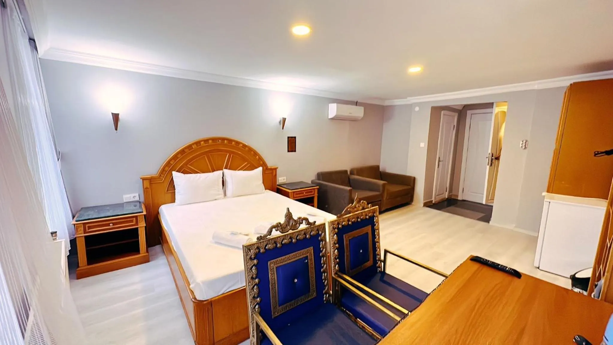 Luxury Quadruple Room in Taksim Centre Hotel