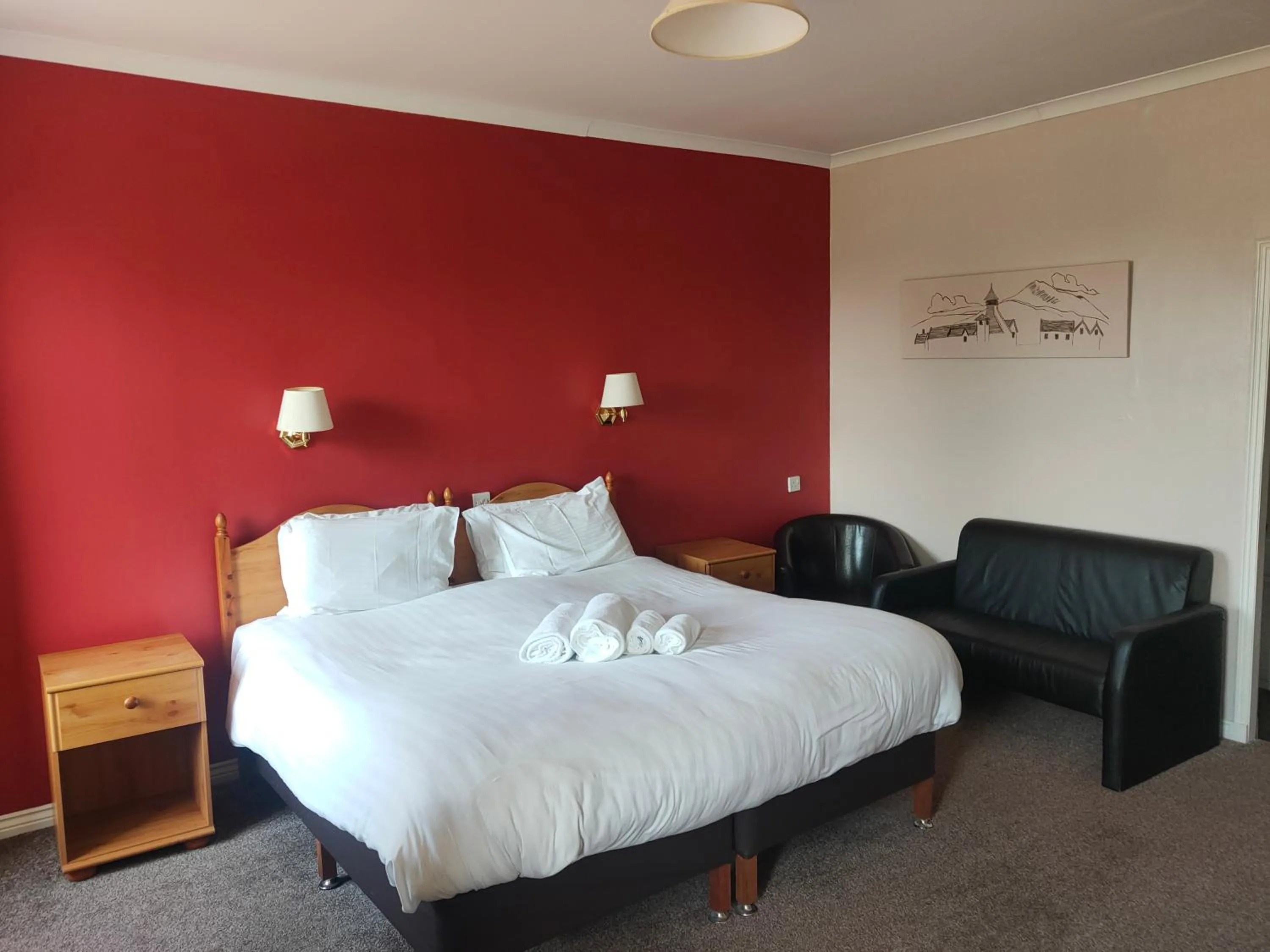 Deluxe Double Room in Richmond Arms Hotel