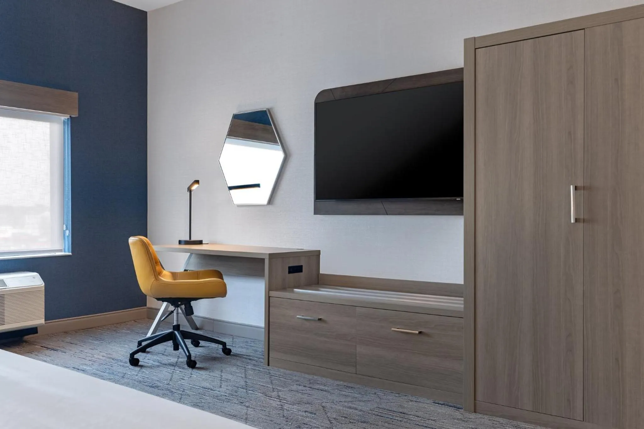 Standard Room in Holiday Inn Express & Suites St Thomas