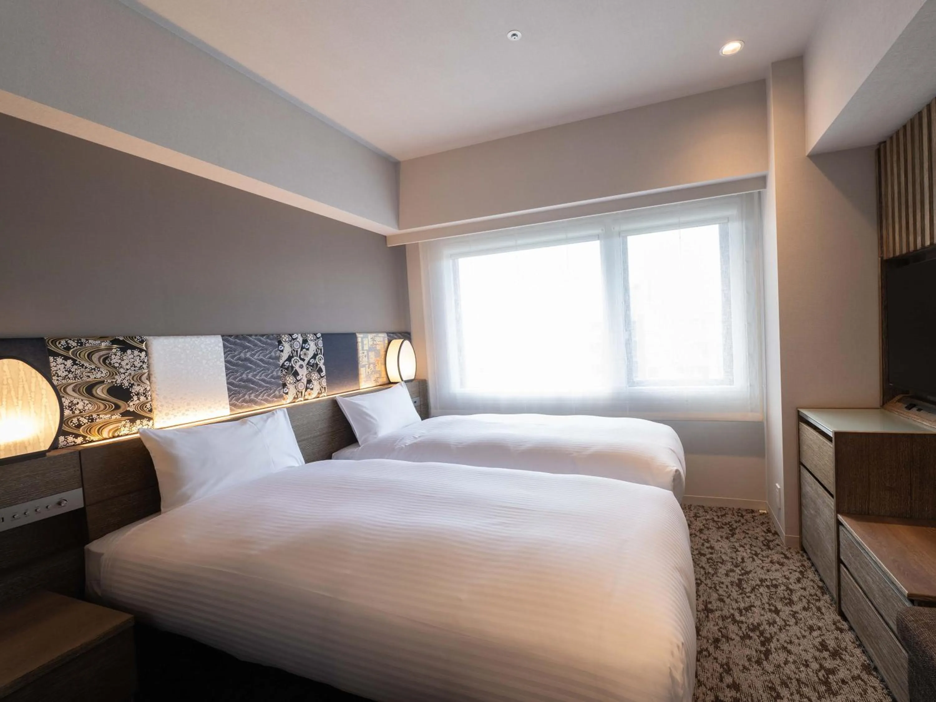 Twin Room in insomnia KYOTO OIKE