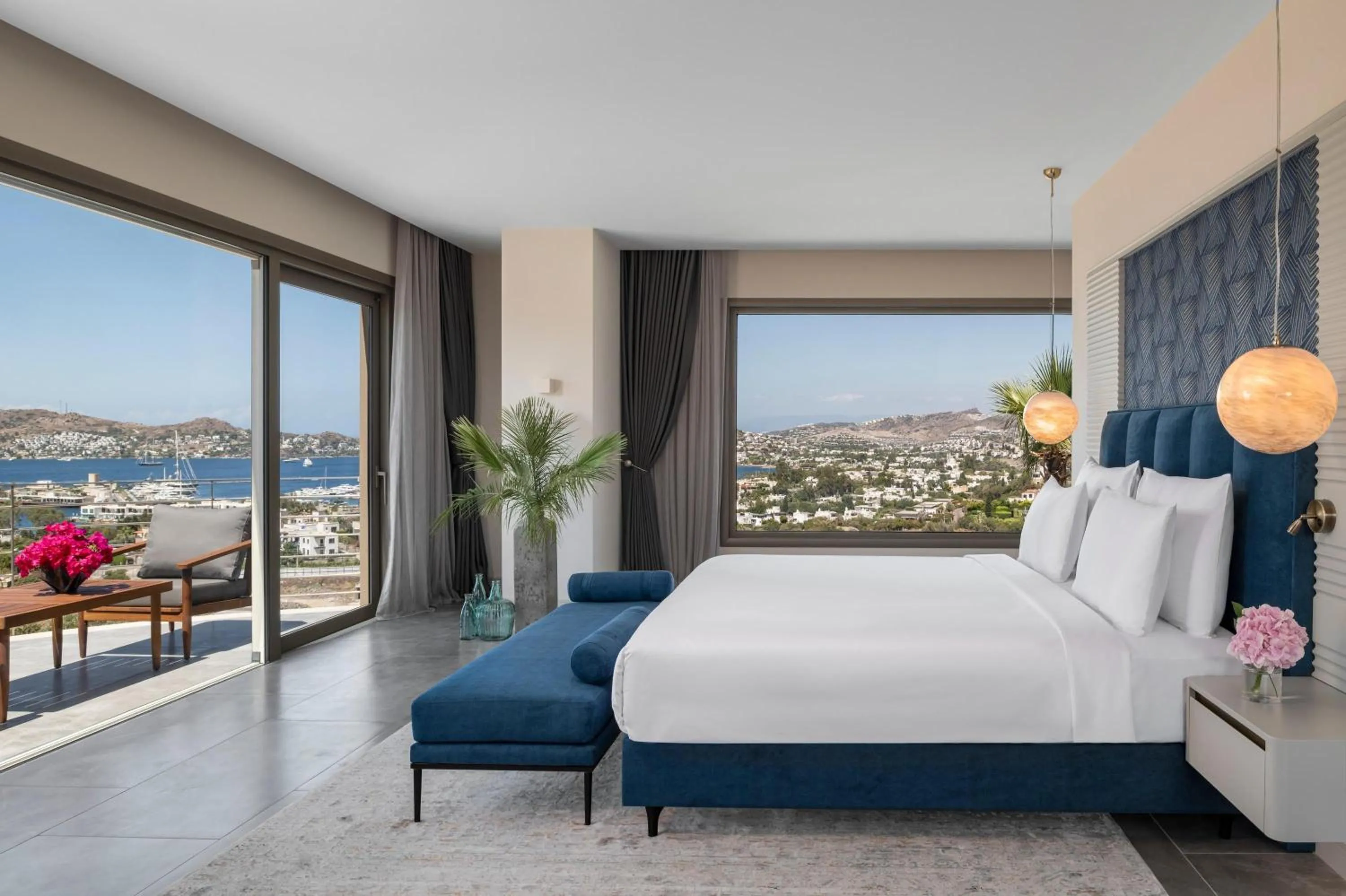 King Suite with Balcony in Ailla Yalıkavak