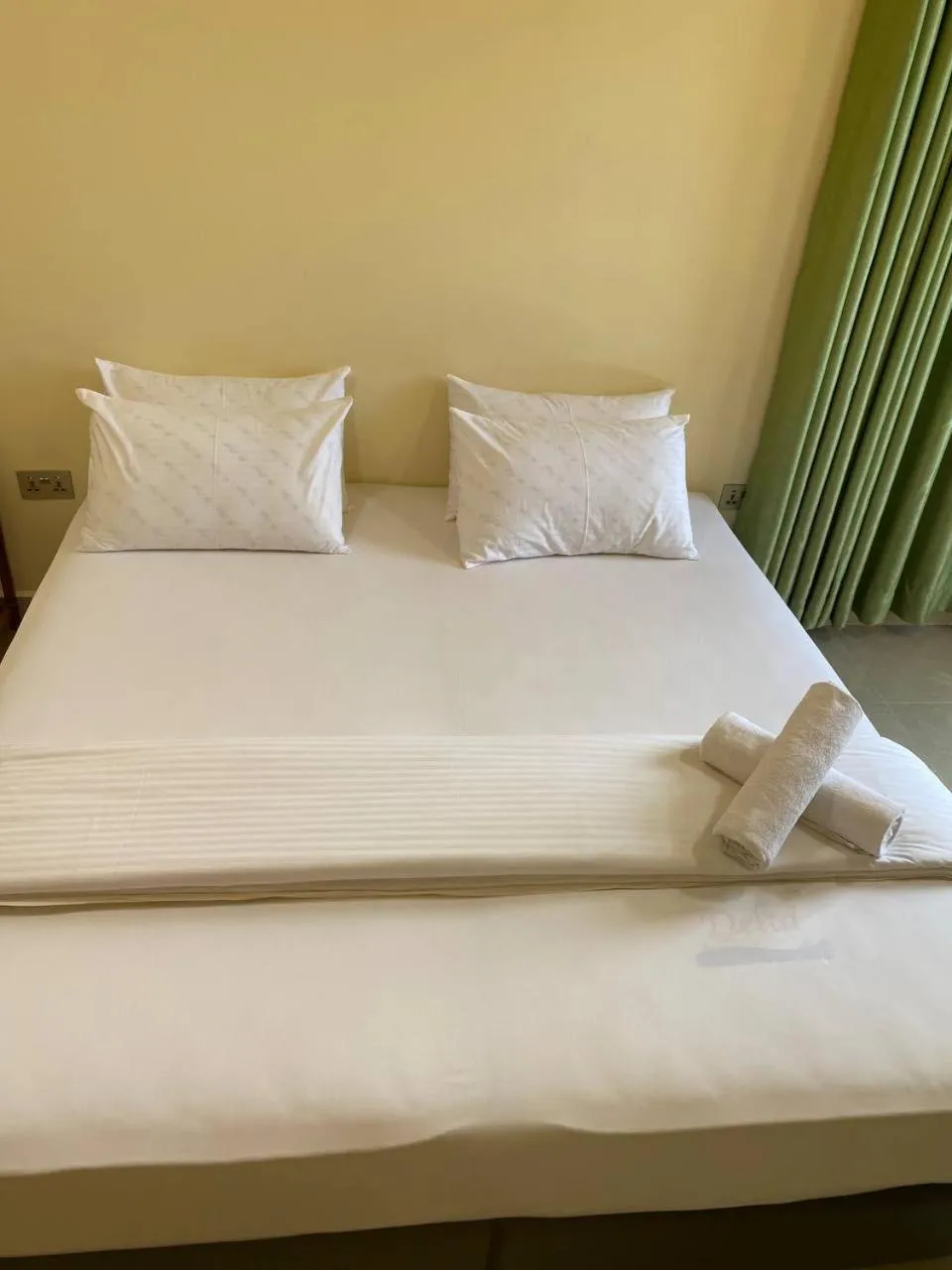 Single Room in White Sand Inn