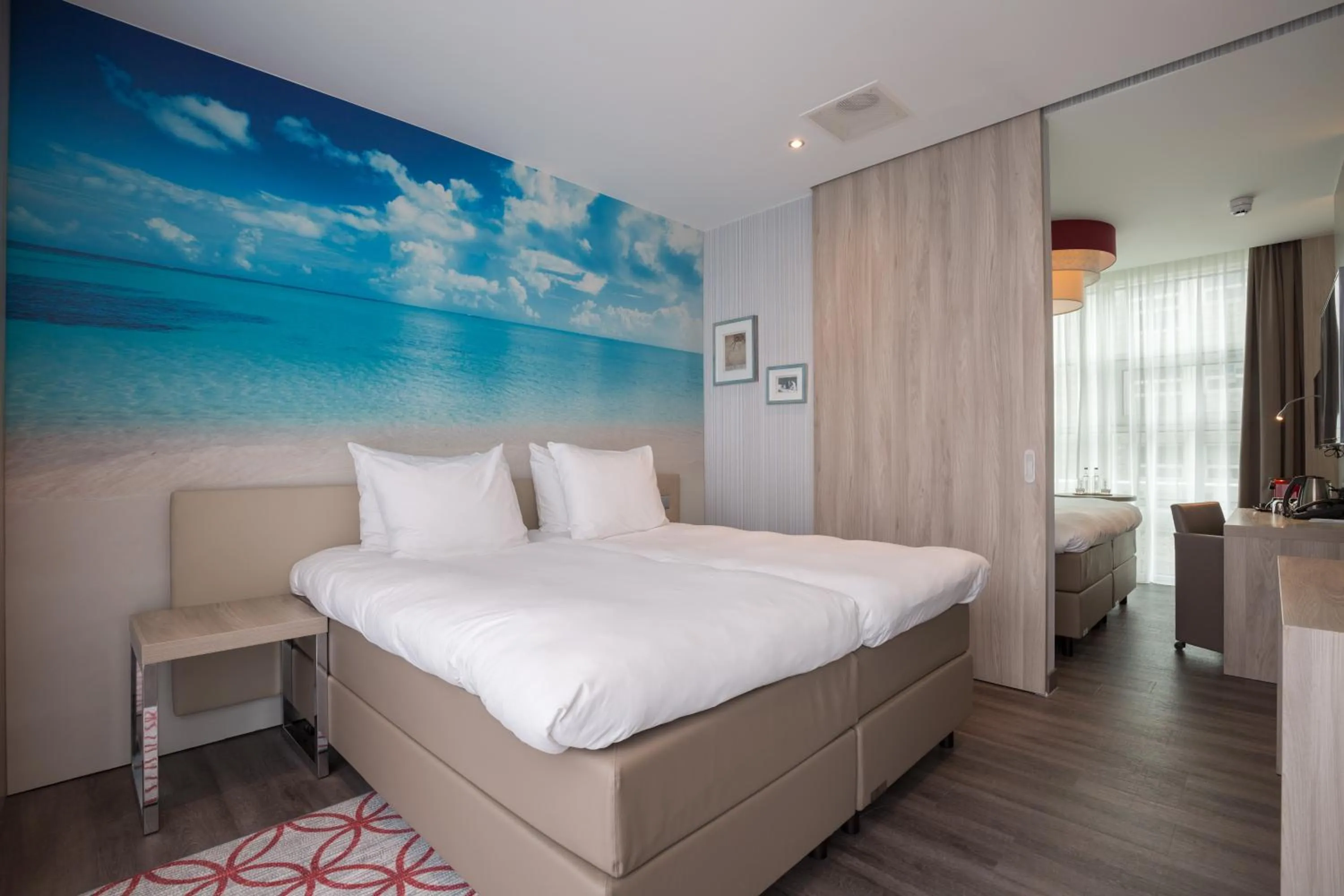 Family Room XL Quad in Ramada The Hague Scheveningen