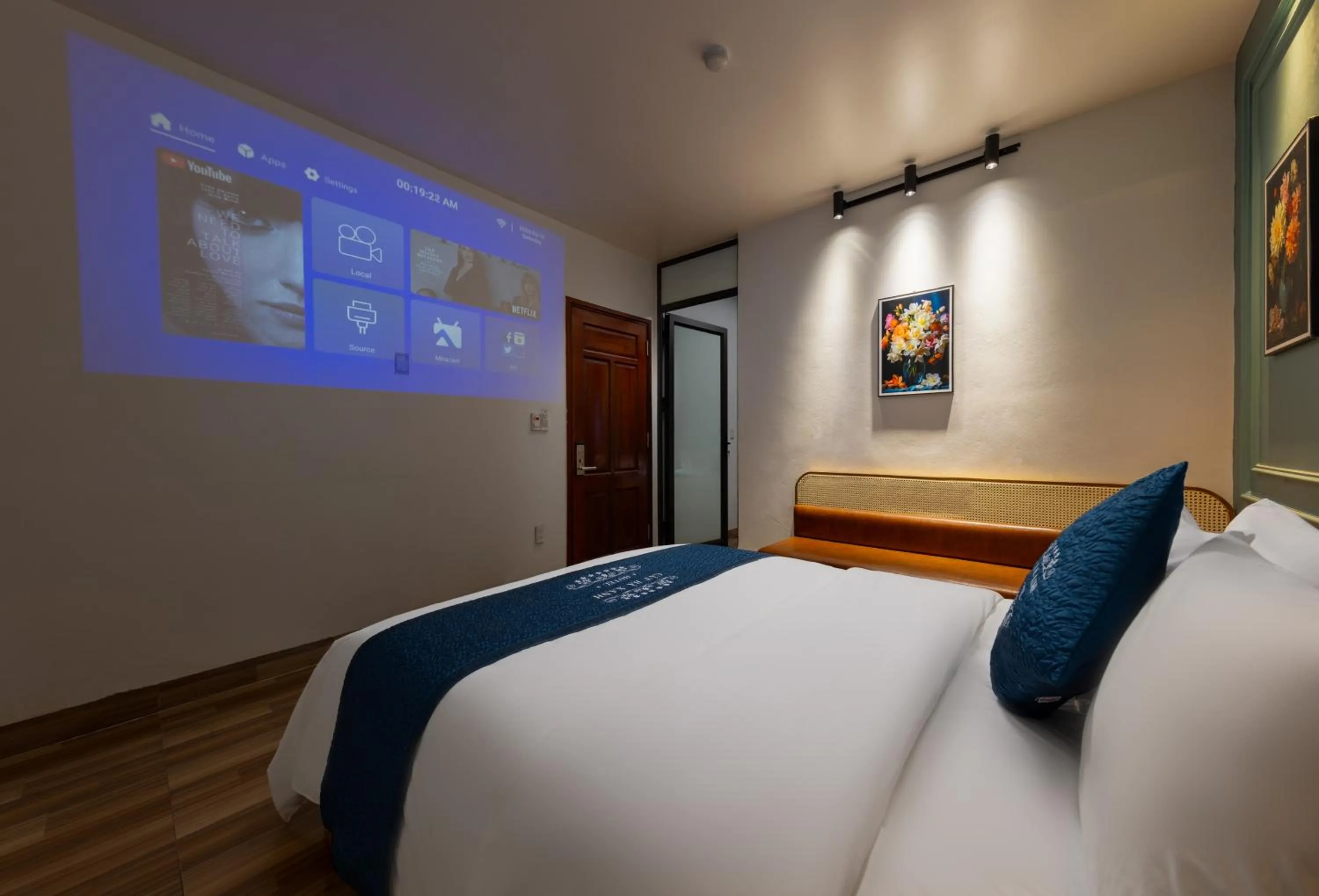 Junior Suite with Sea View - single occupancy in Cat Ba Xanh Spring Garden Hotel