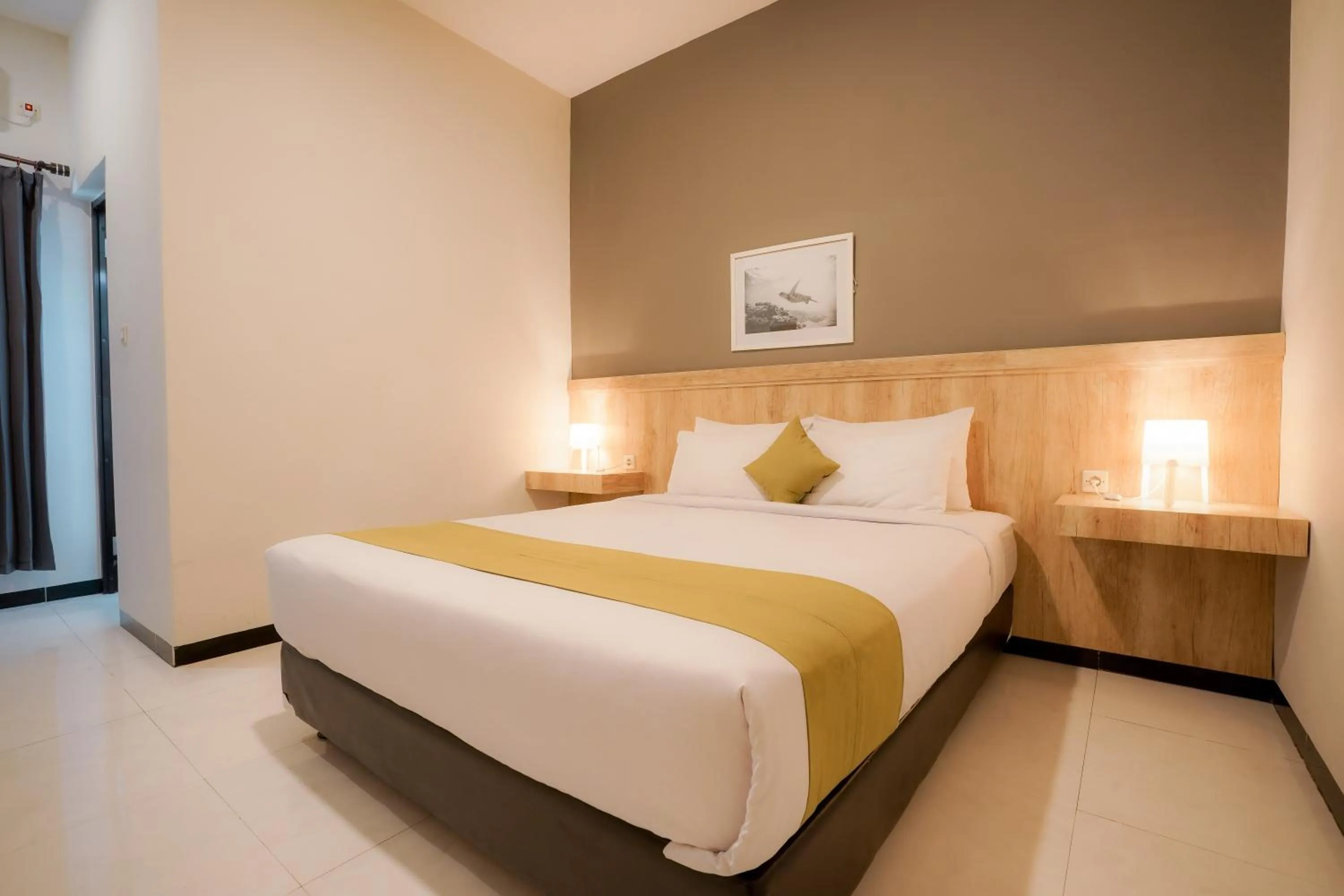 Deluxe Double Room in El Ora Hotel & Eatery Labuan Bajo