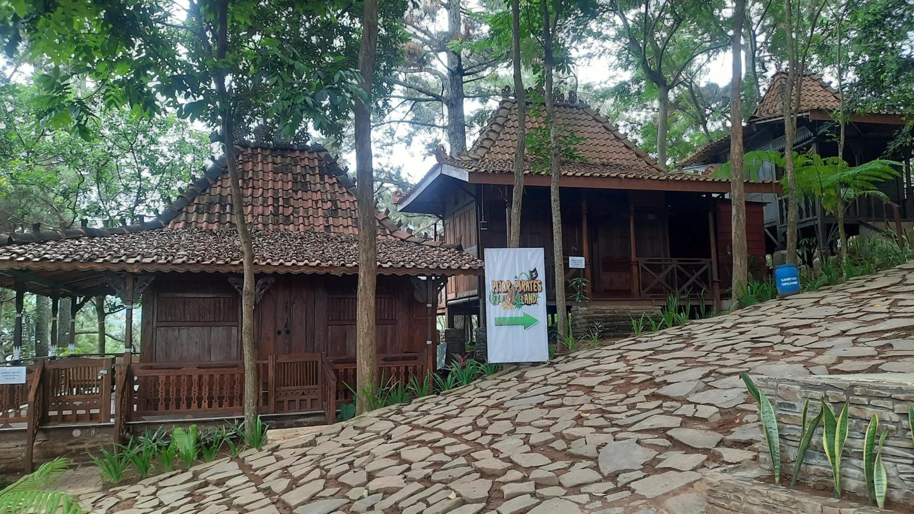Standard Family Room in Pijar Resort Powered by Cocotel