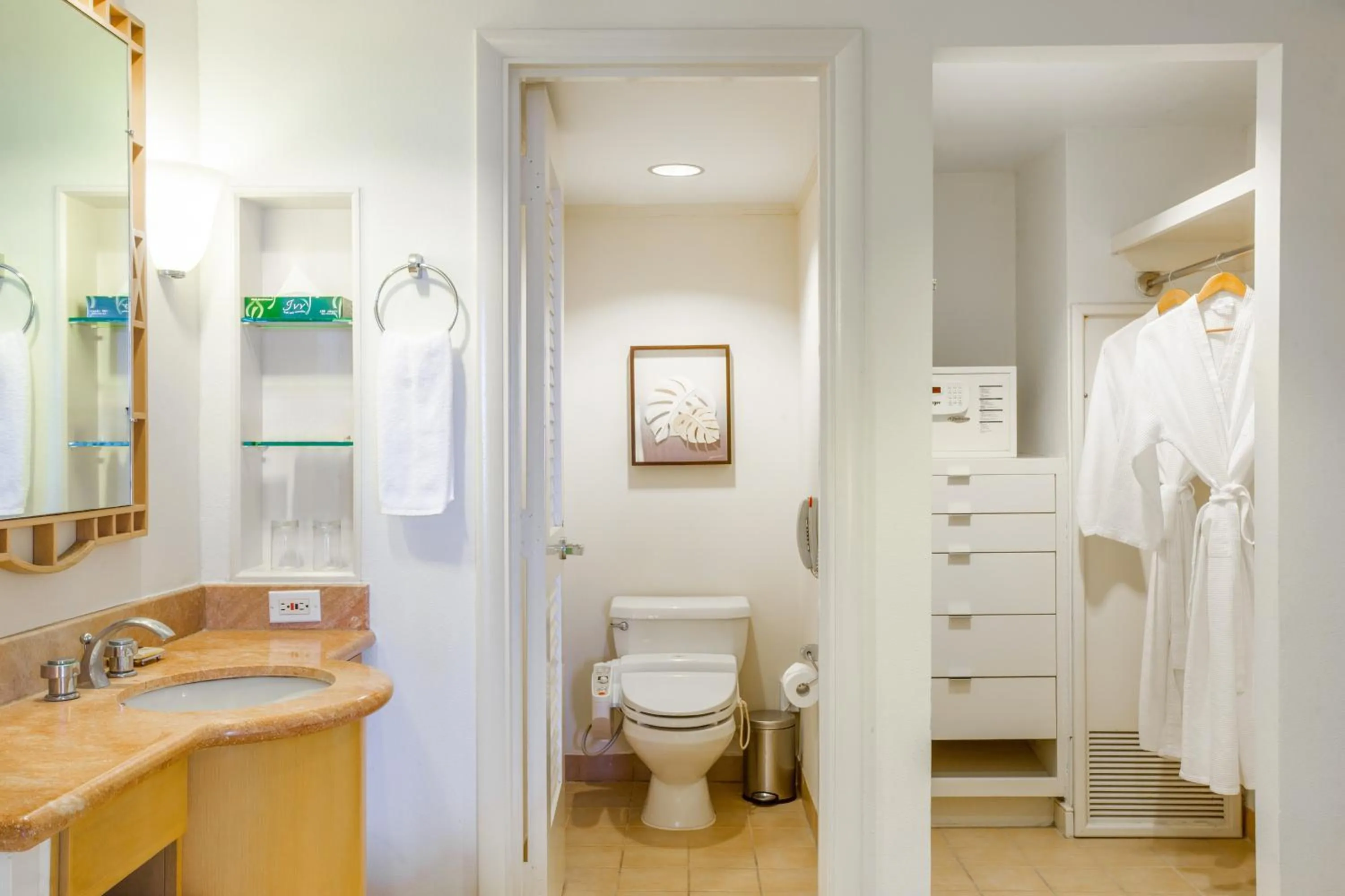 Double Room with Two Double Beds in Hyatt Regency Guam