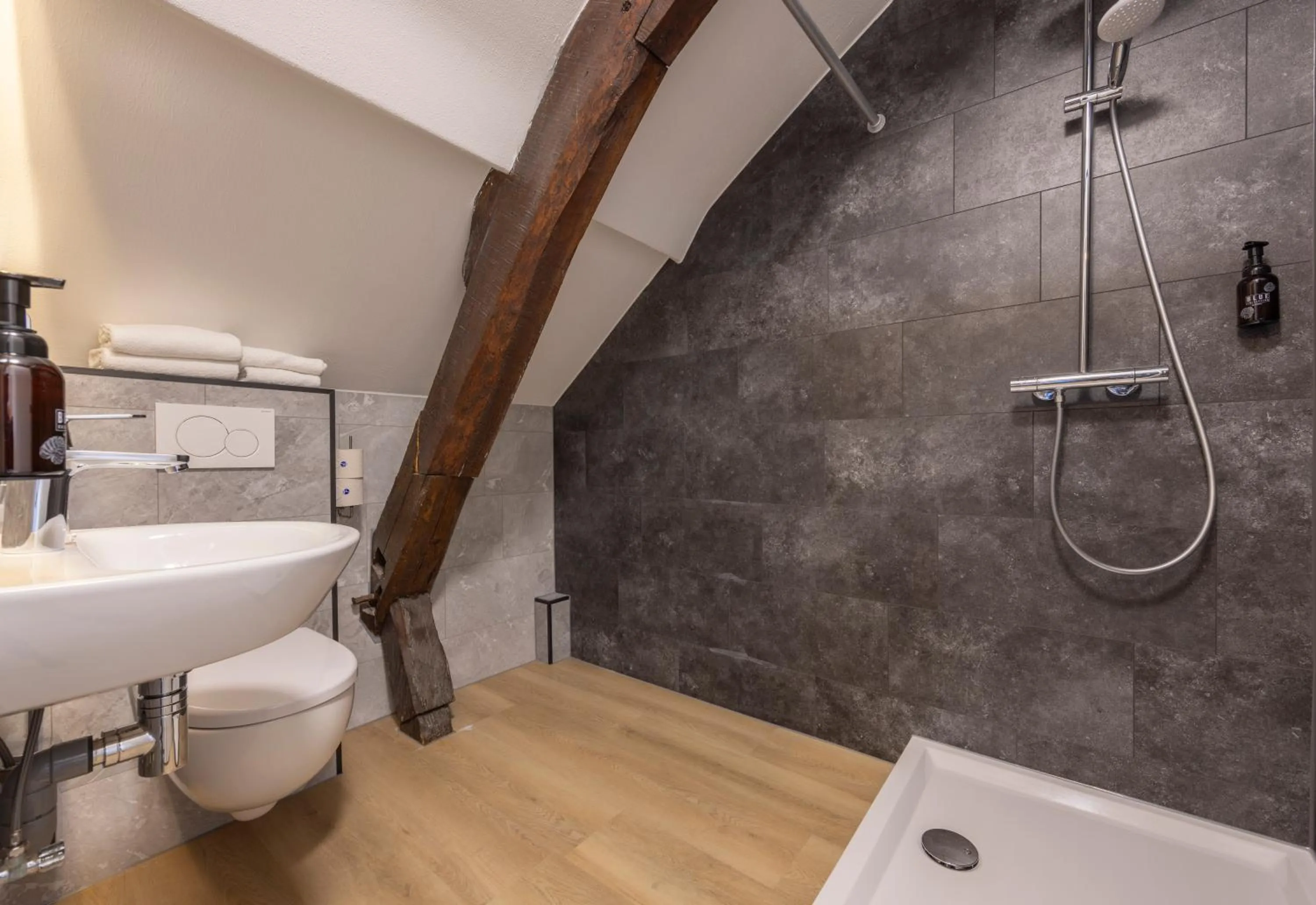 Small Double Room with Shower  in Fletcher Hotel Restaurant De Burghoeve