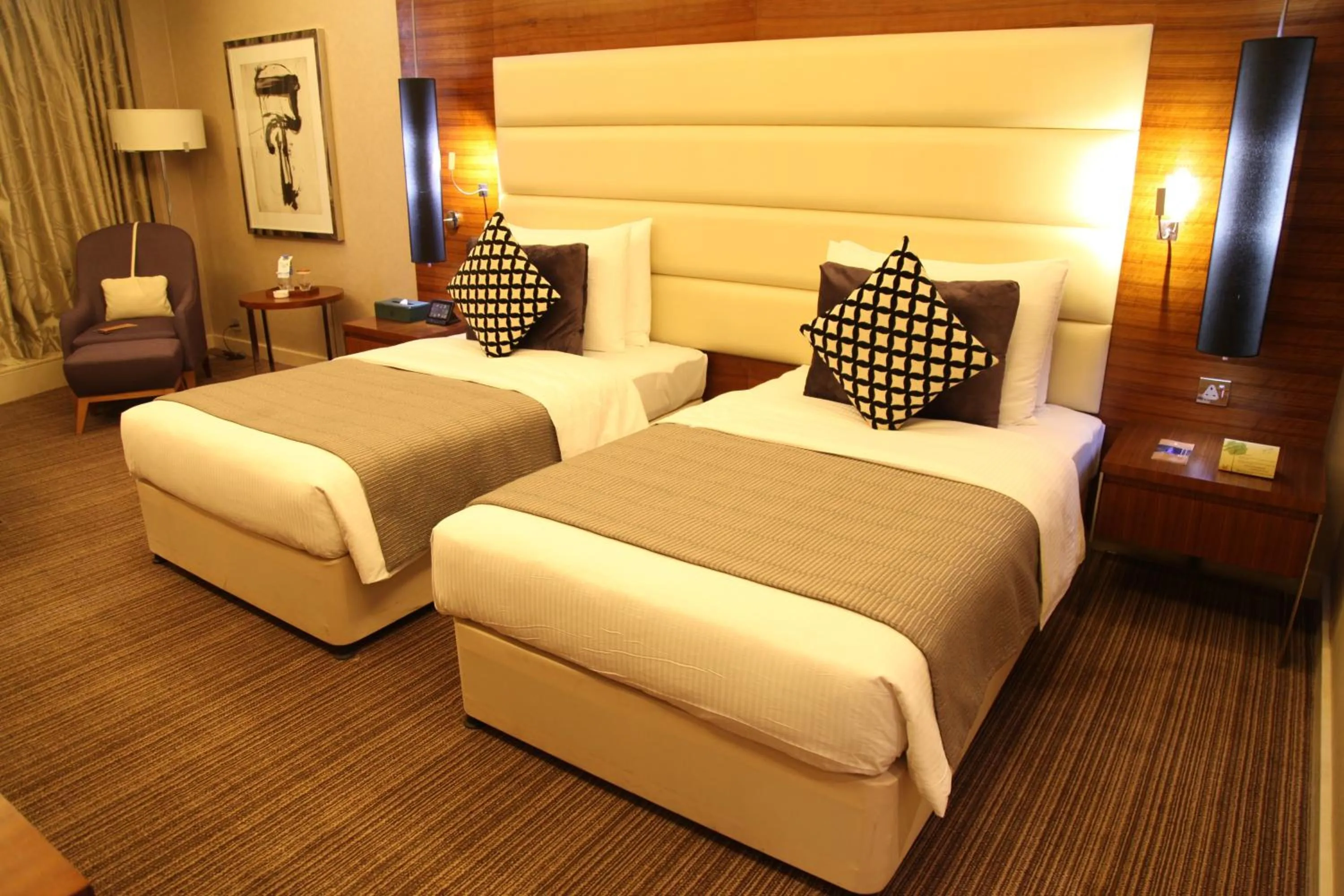 Superior Twin Room in Grand Millennium Sulaimani