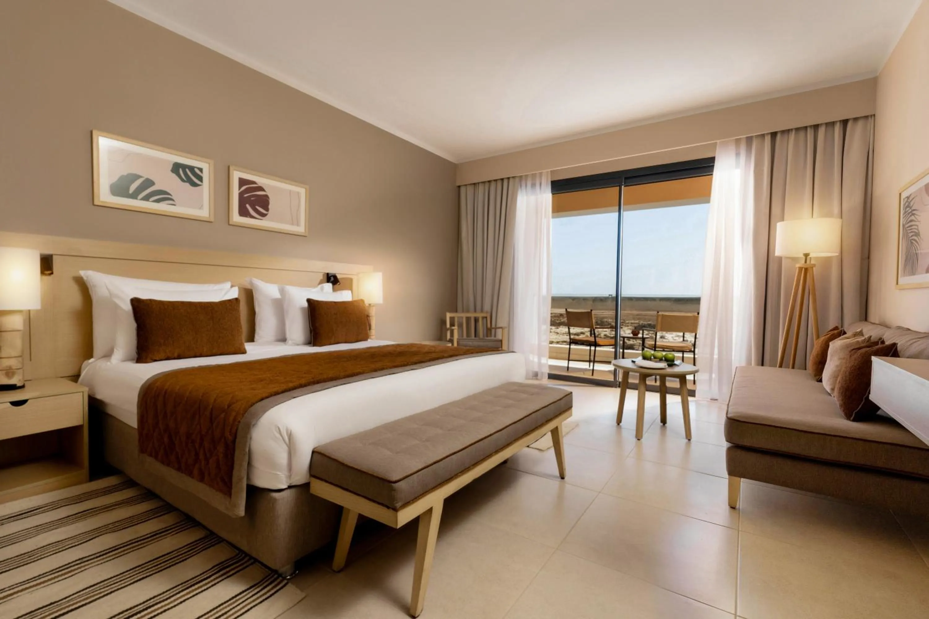 Superior Queen or Twin Beds with Sea View in JAZ Elite Amara