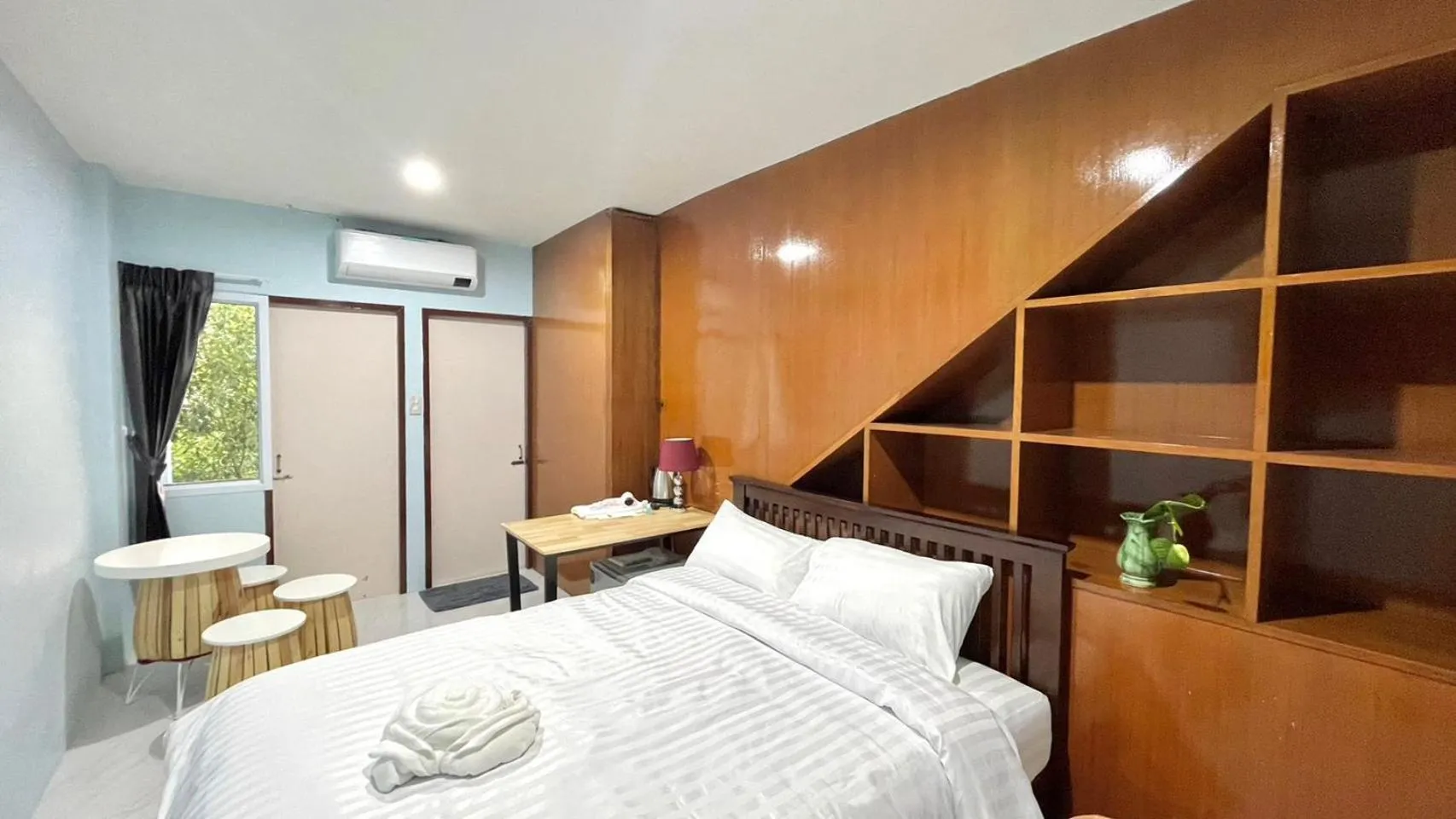 Double Room in Little Seoul