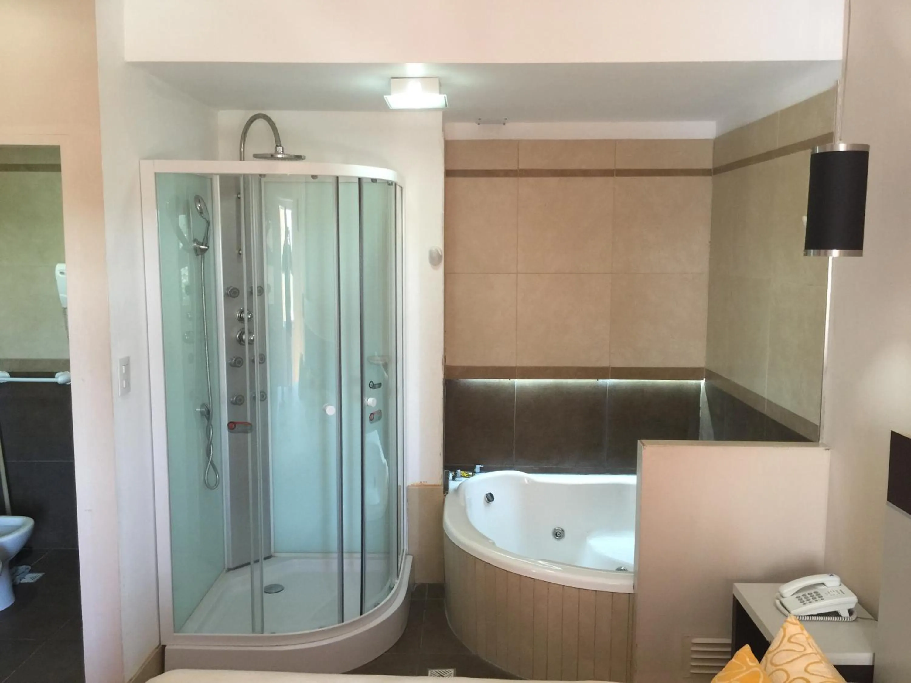 Suite with Spa Bath in Hotel Siglo Sexto