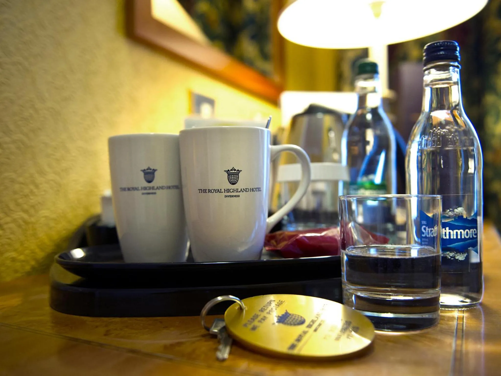 Cozy Single Room in The Royal Highland Hotel