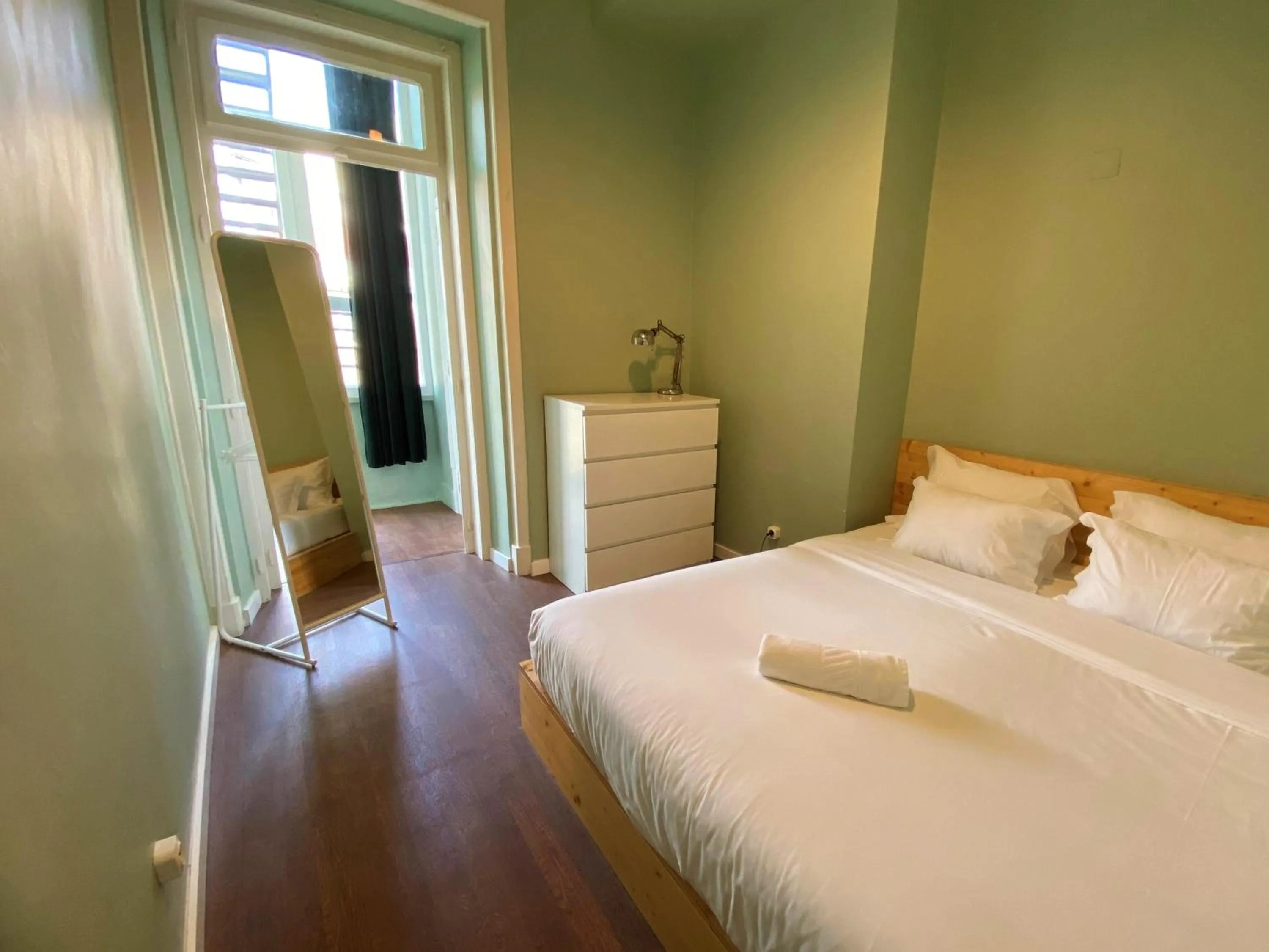 Double Room with Private Bathroom in Green Heart Hostel