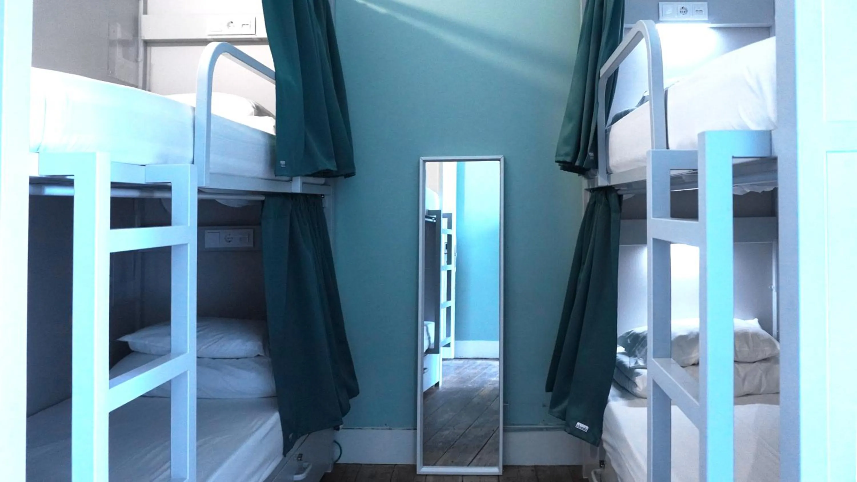 Bed in 4-Bed Female Dormitory Room in Green Heart Hostel