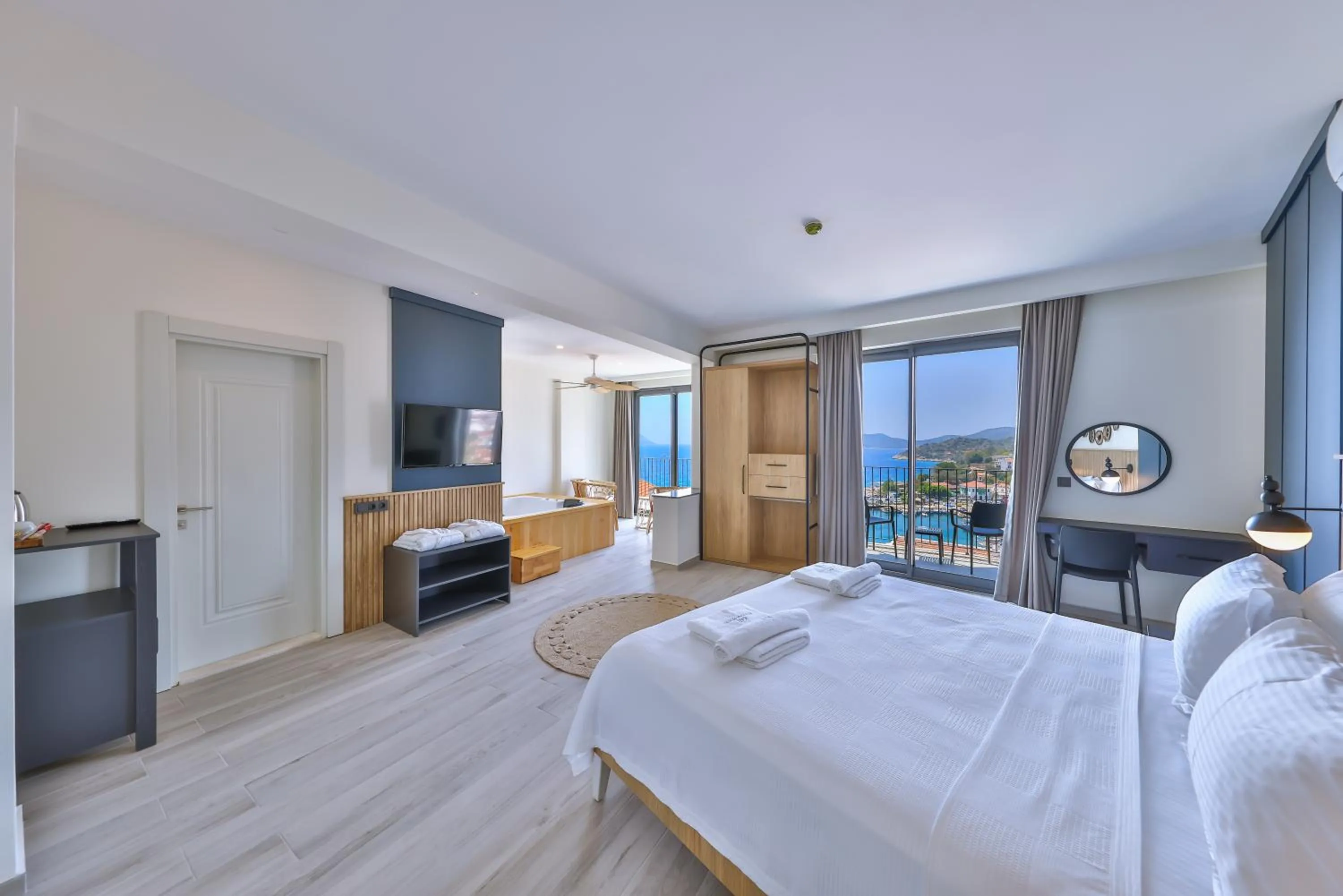 Deluxe Double Room with Sea View in Kas Athena Hotel