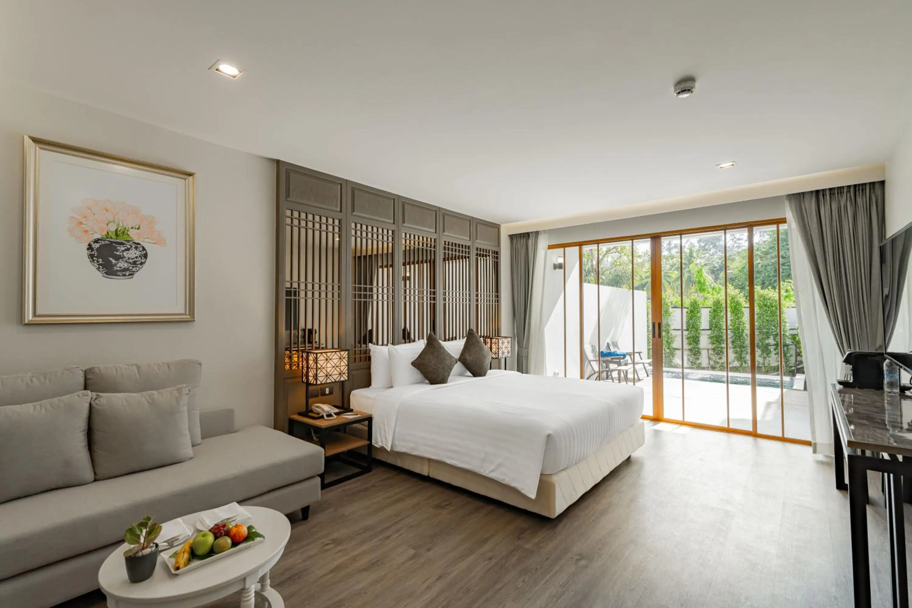 Grand Deluxe Double Room with Jacuzzi Access in Bella Nara Phuket Naiyang Beach