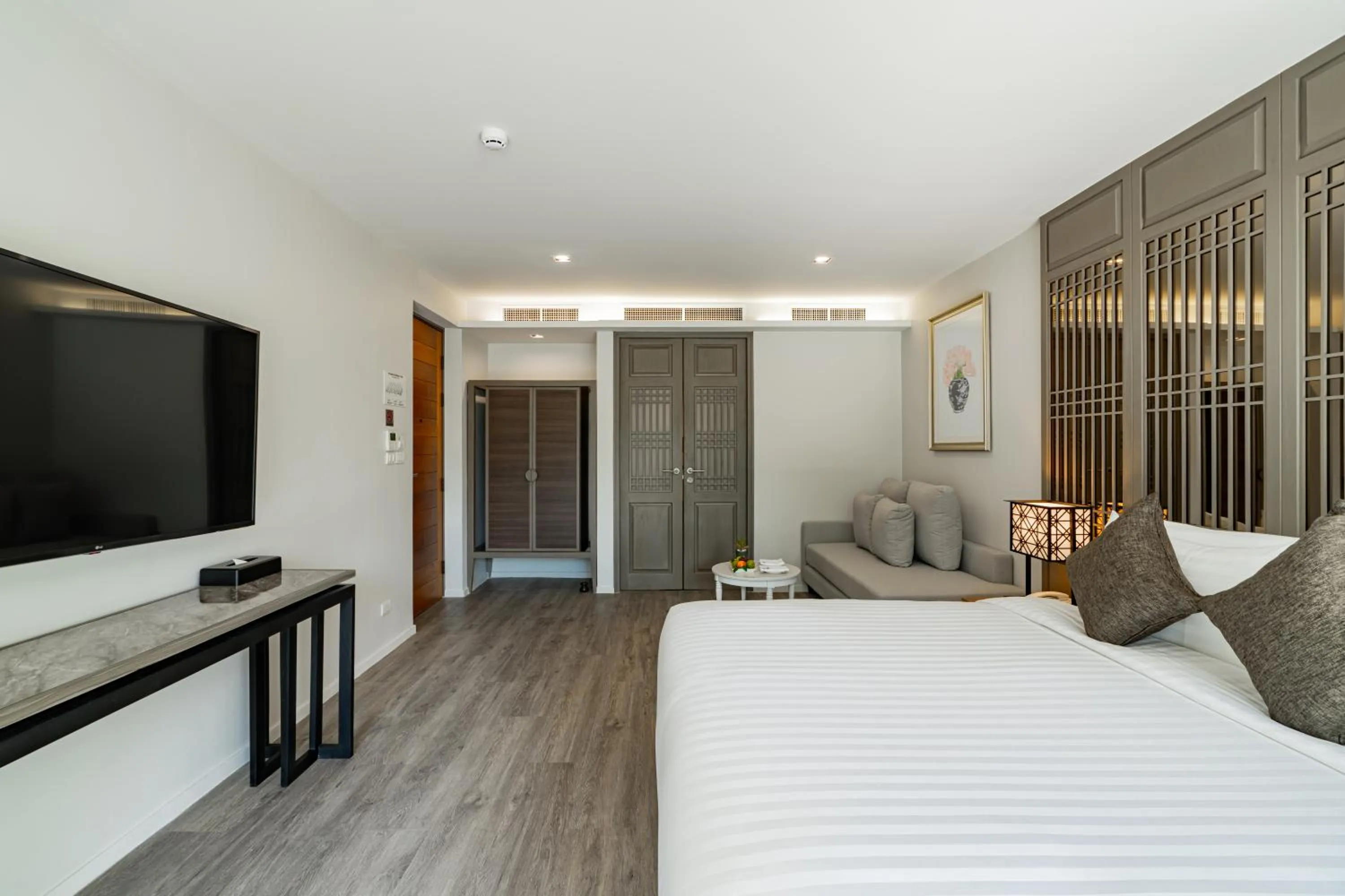 Grand Deluxe Double Room in Bella Nara Phuket Naiyang Beach