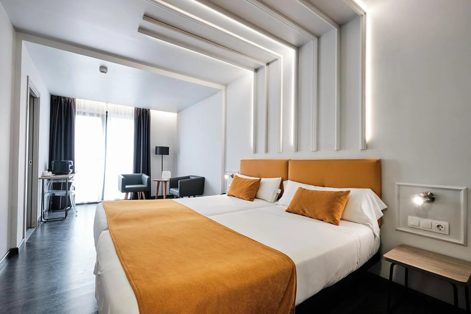 Superior Double or Twin Room in Hotel Lux Santiago