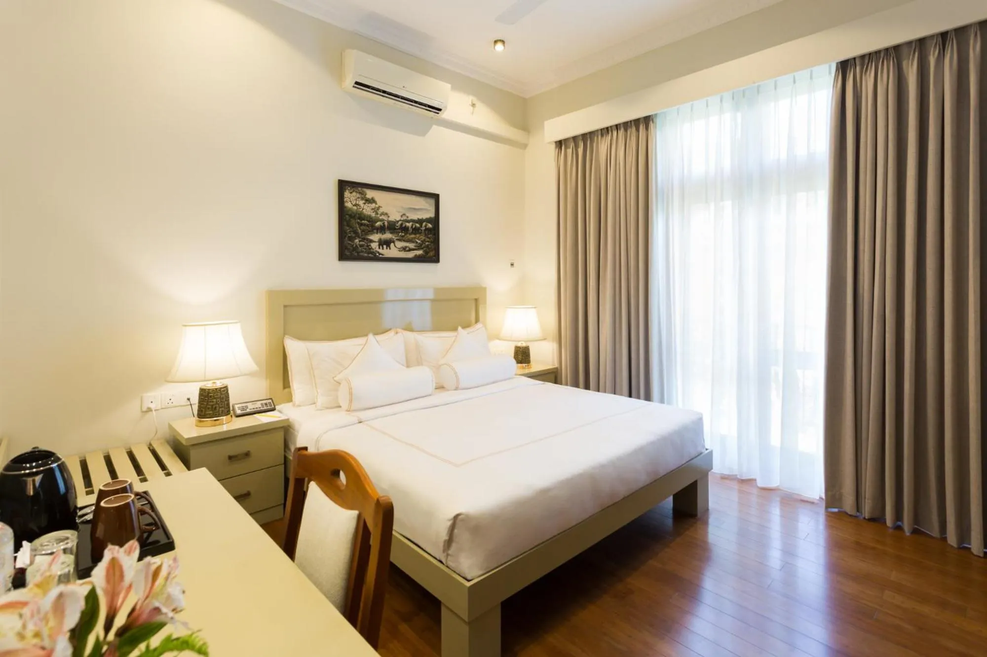 Deluxe Double Room with Balcony in Serene Villa 38