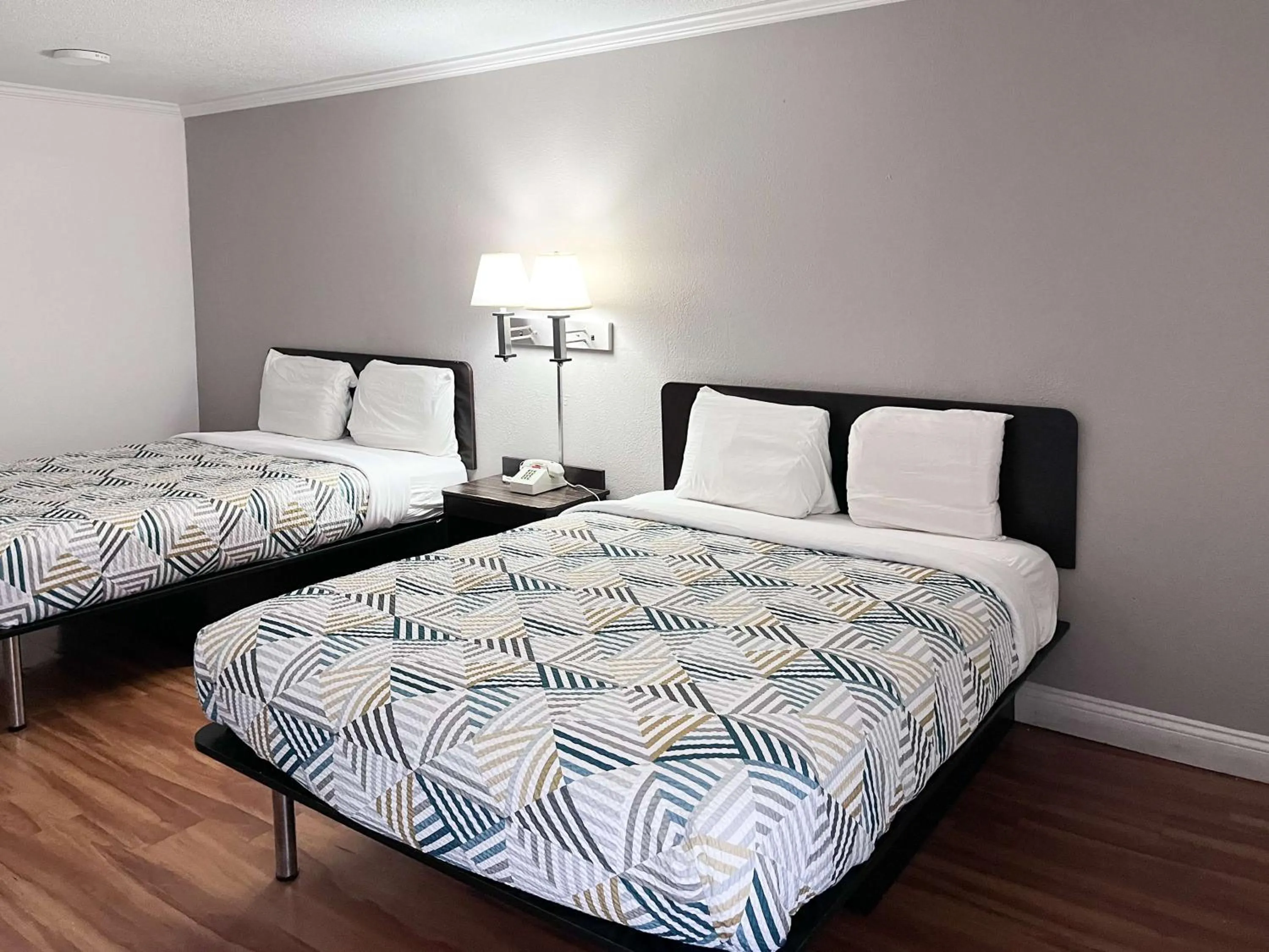 Queen Room with Two Queen Beds - Smoking in Motel 6-Opelousas, LA