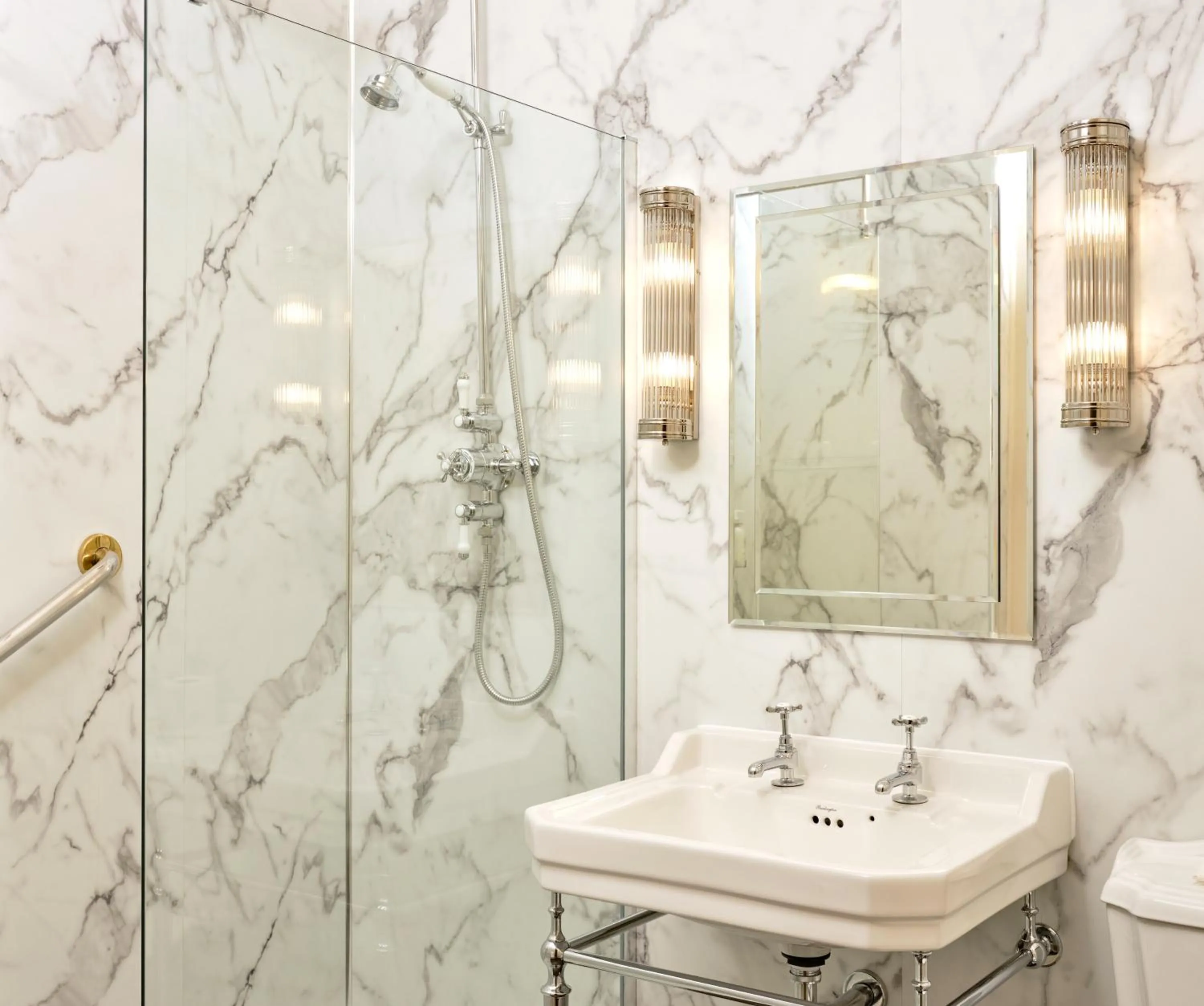 Deluxe Double or Twin Room - single occupancy in Castle Hotel