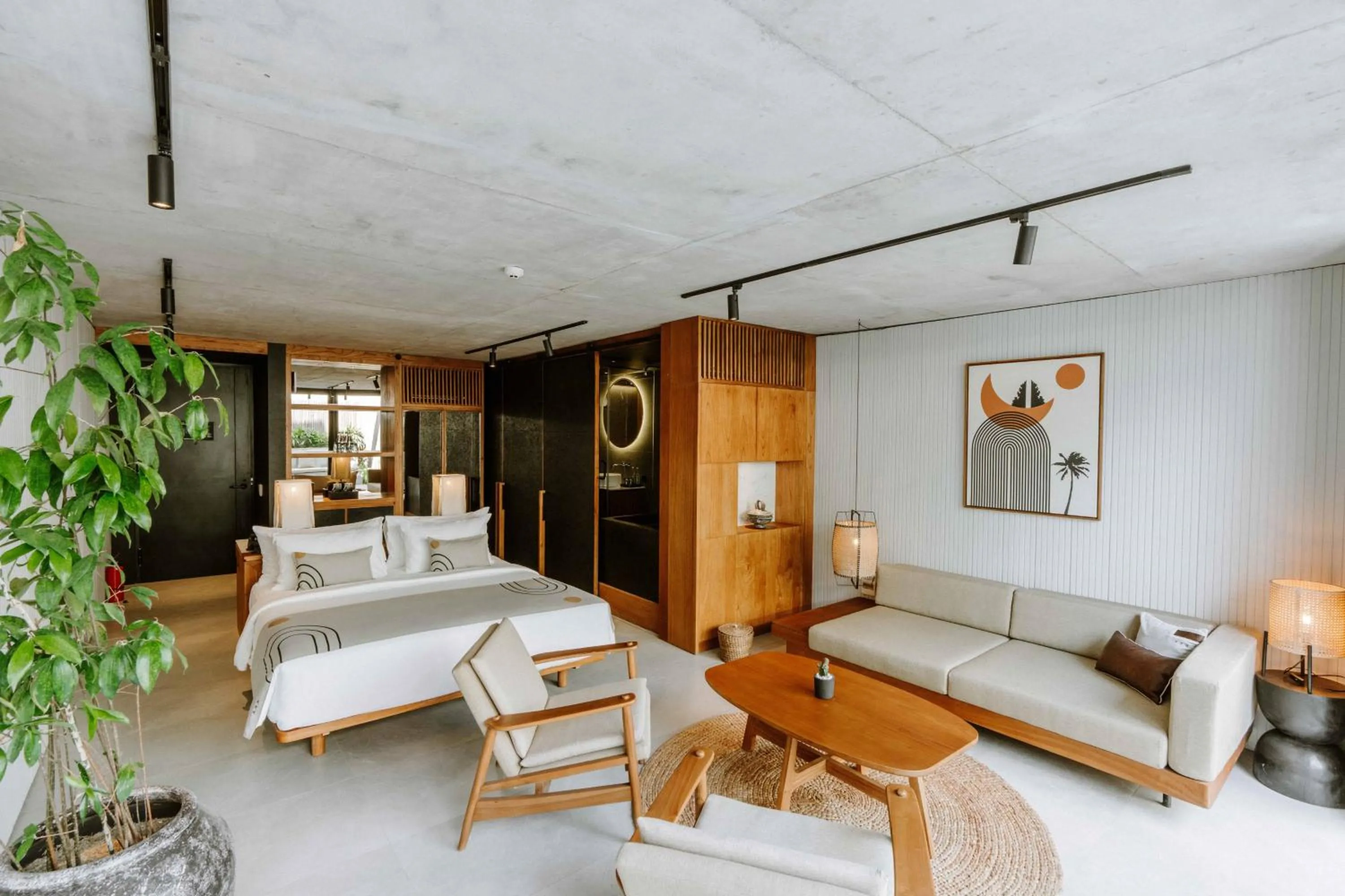 Premier Pool Suite King in The Komu Canggu Bali