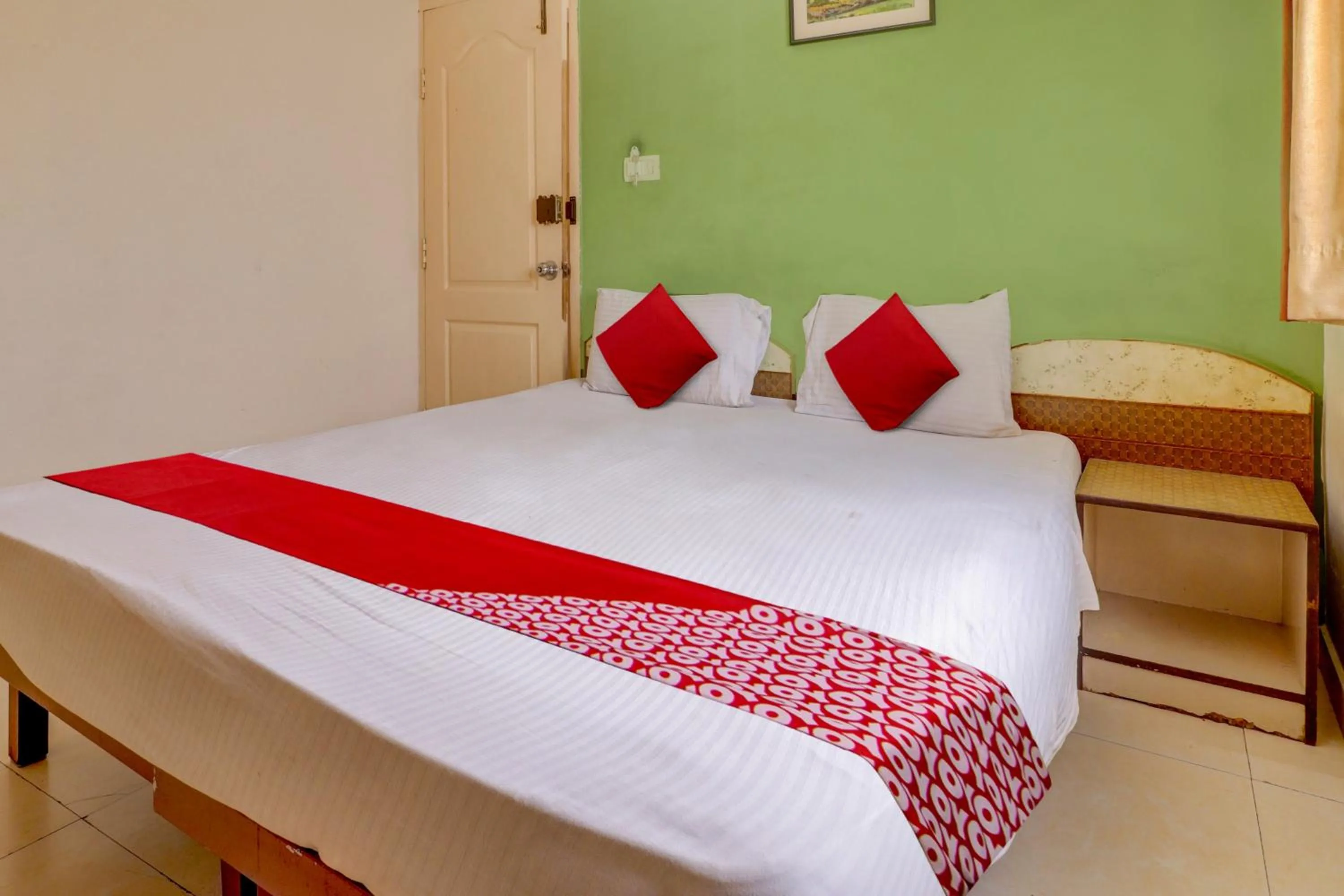 Standard Double Room - single occupancy in Hotel O Raj Comforts