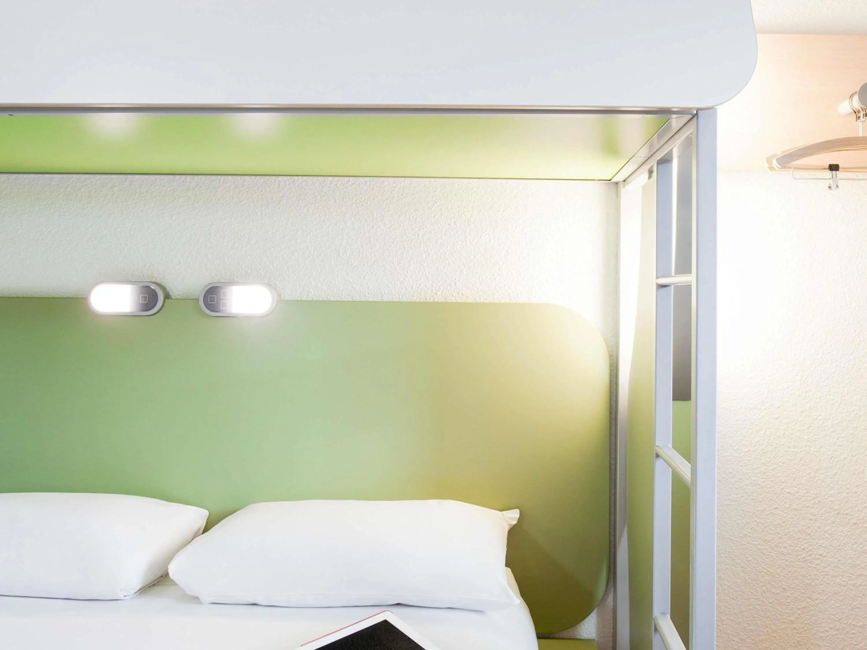 Triple - Room with Bed Bunk Bed in ibis budget Beaconsfield