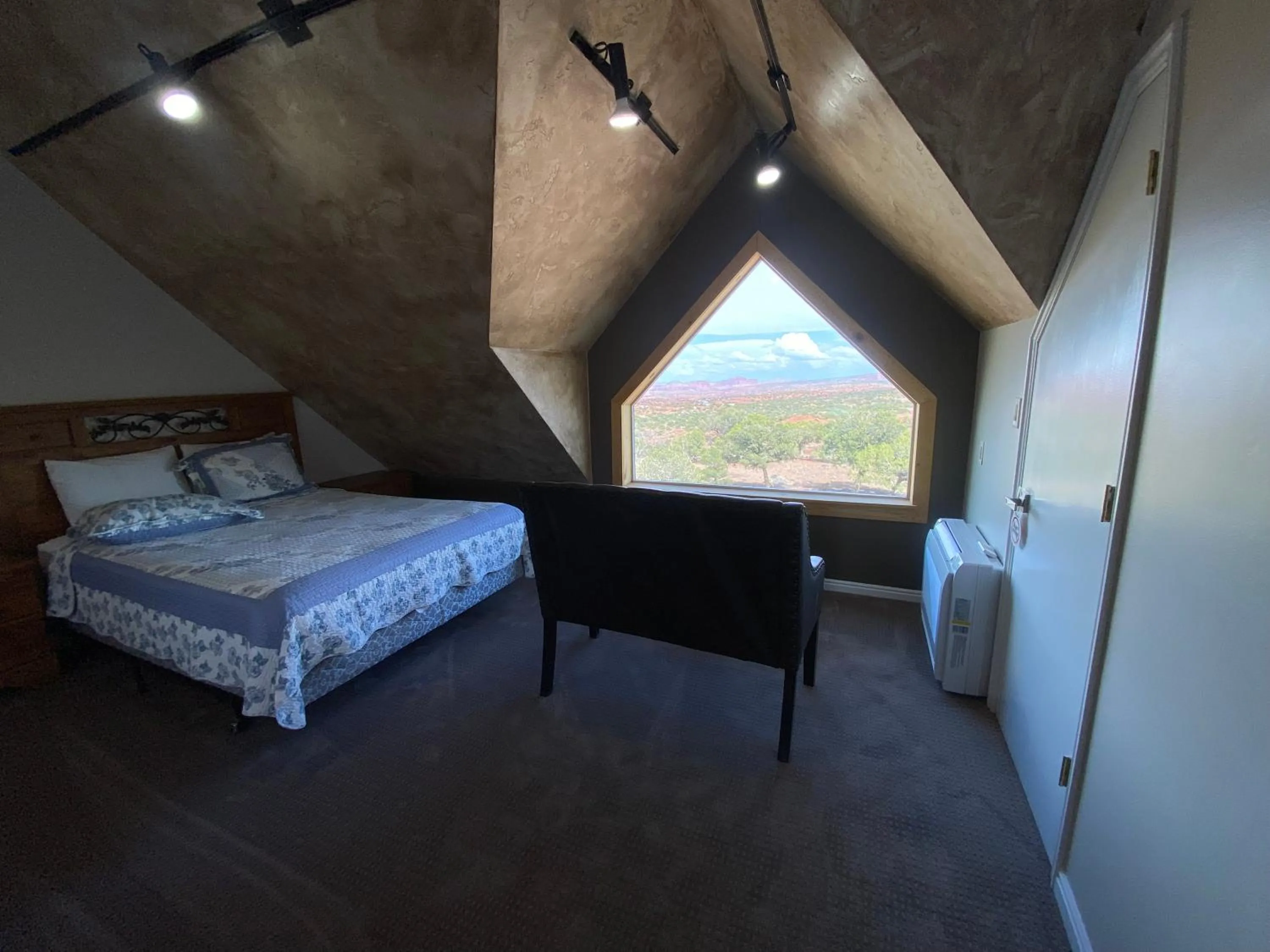 Chamisa in SkyRidge Inn