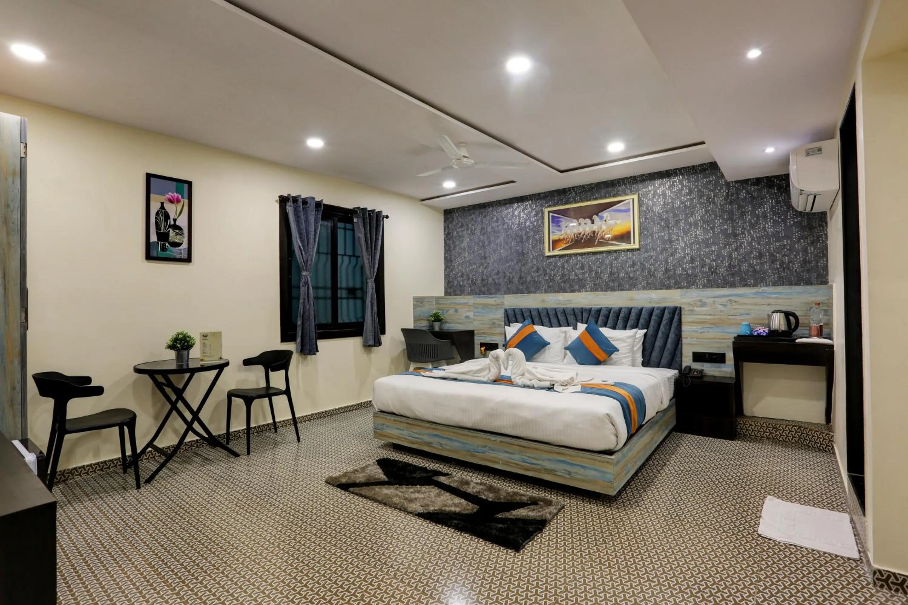 Superior Double Room in DIAMOND HOTEL