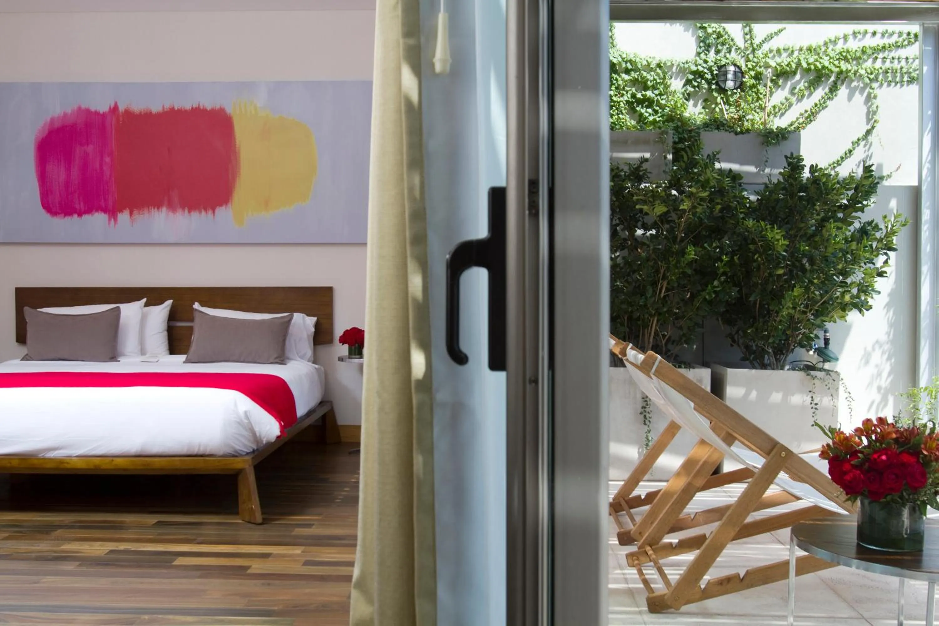 Deluxe One-Bedroom Suite in Palo Santo Hotel