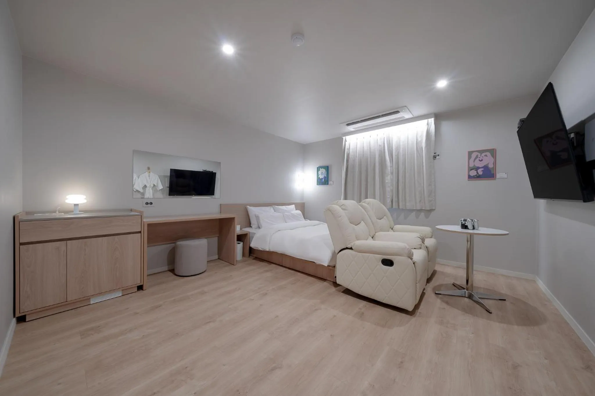 Deluxe Queen Room in Cheonan Aank Hotel Seongjeong