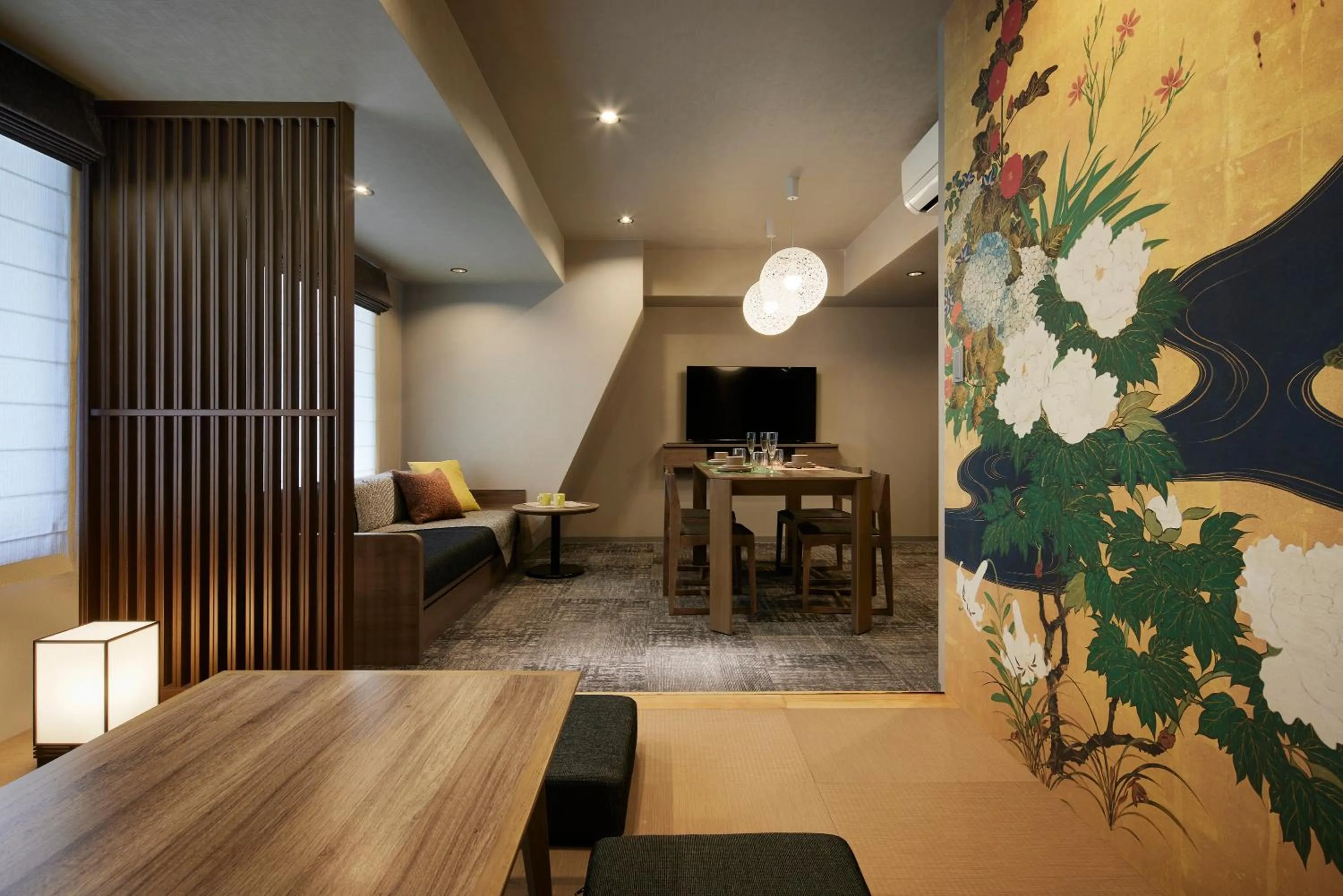 Deluxe 1 bedroom with 6 beds (with Tatami Room) in Minn Gion Sanjo