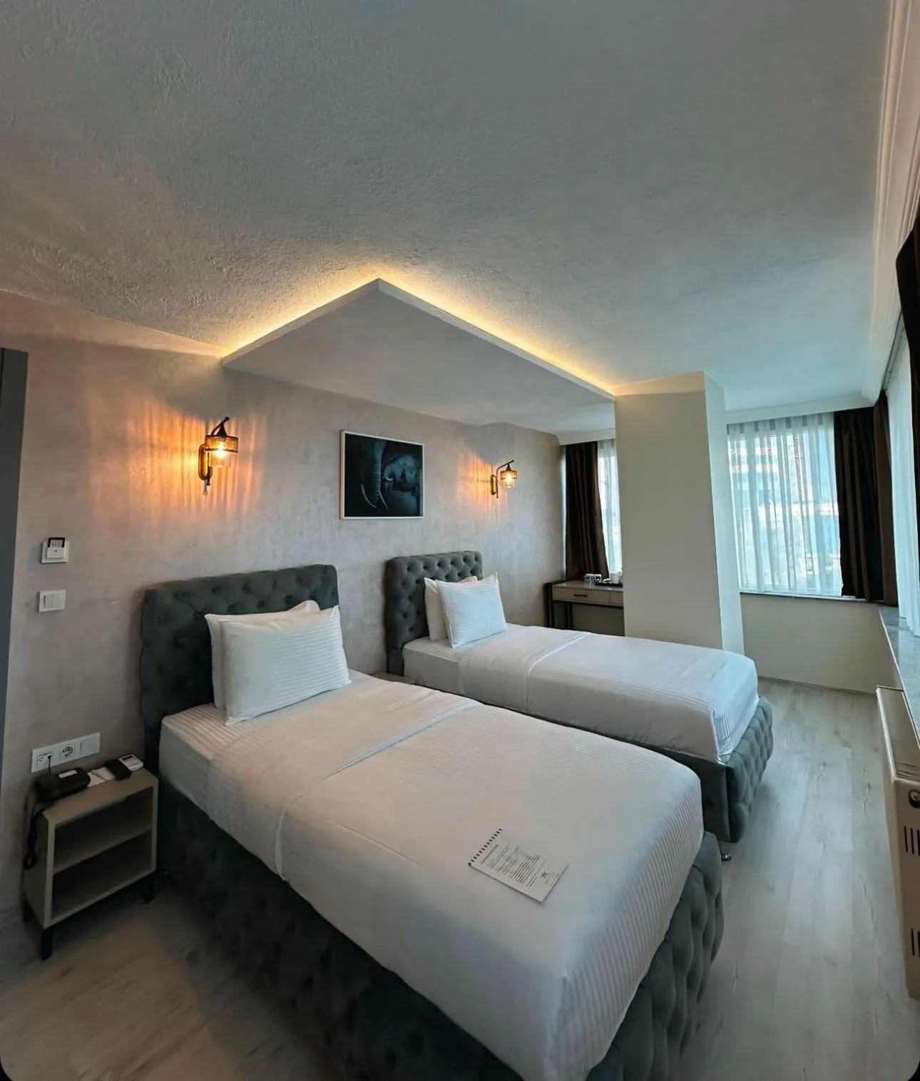 Twin Room in Monezza Maltepe Rezidans