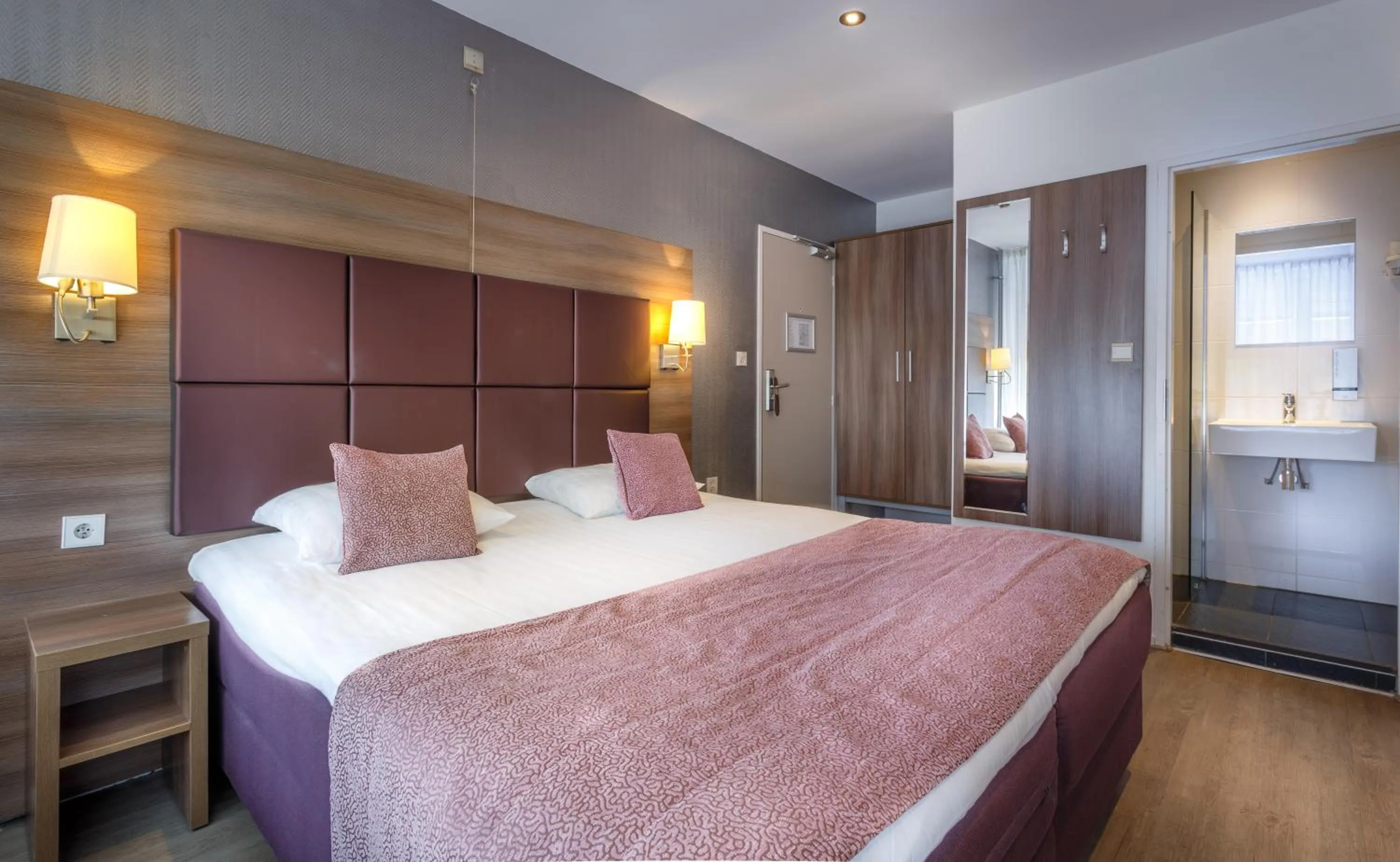 Standard Double Room in Hotel Victorie