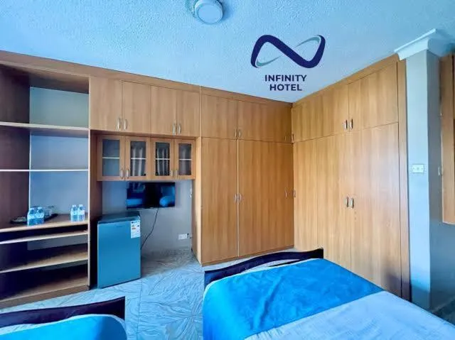 Deluxe Twin Room in Infinity Hotel Kampala