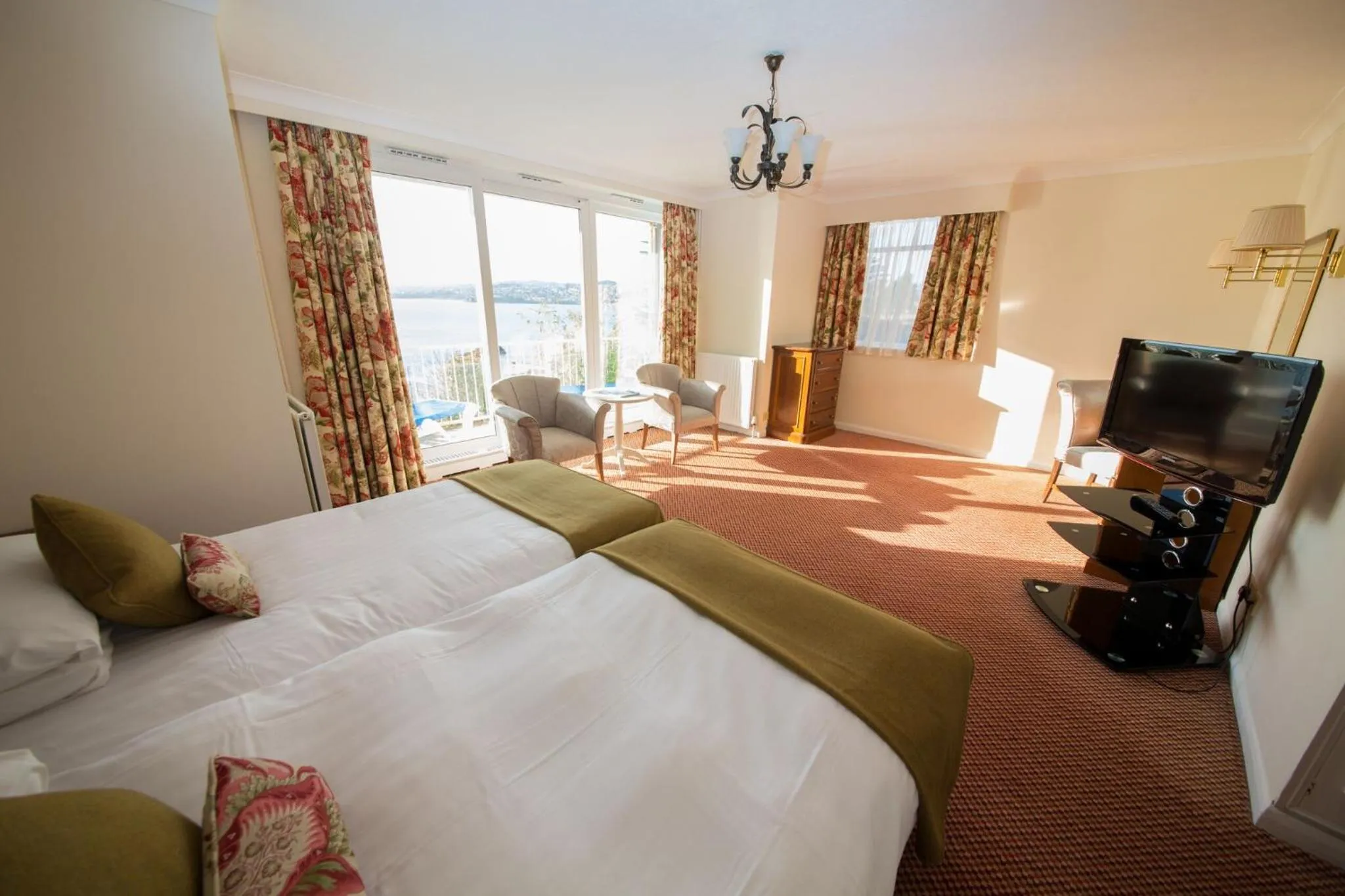 Deluxe Double Room with Sea View in The Imperial Torquay