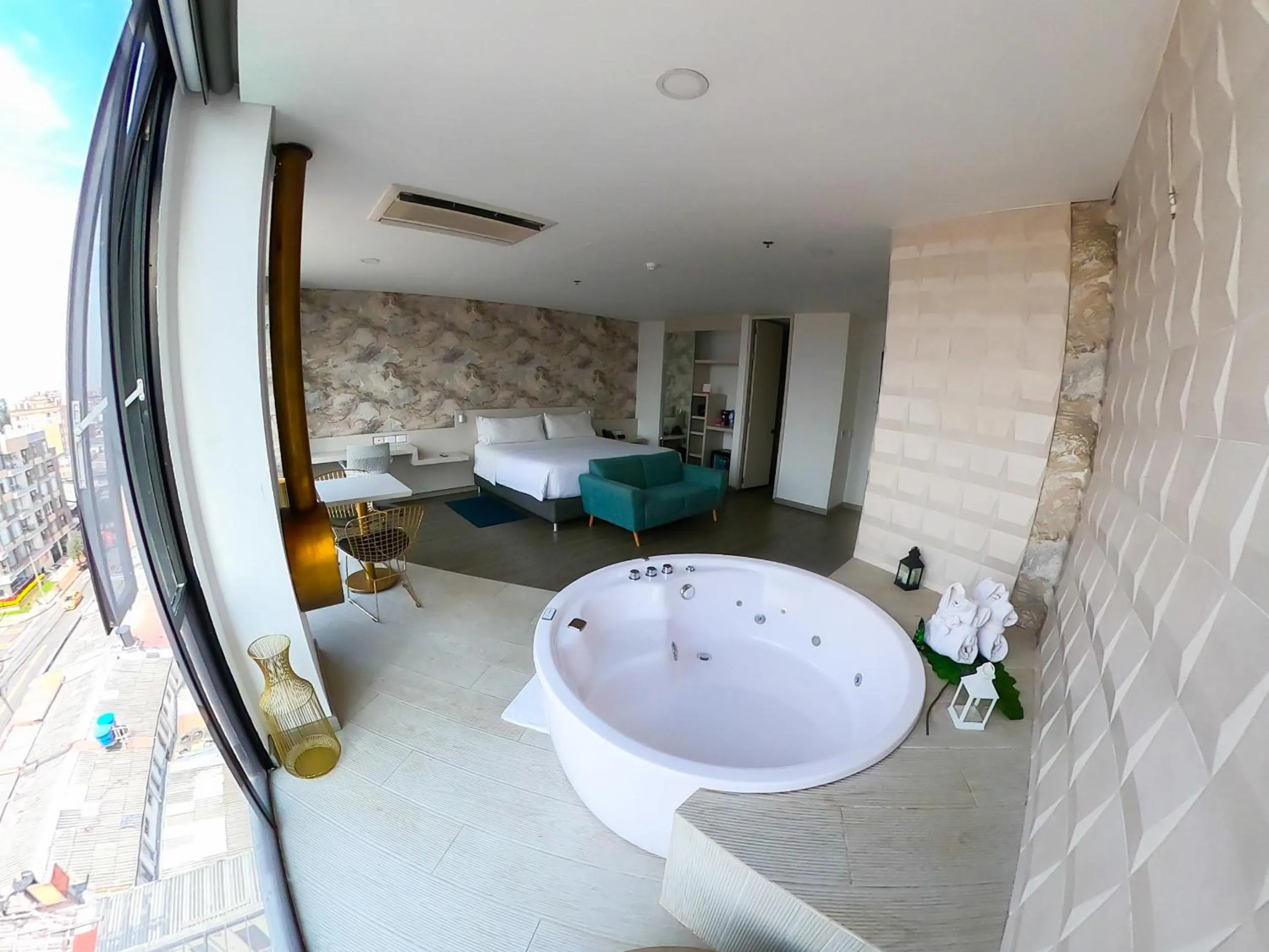 Standard Suite in Hotel Black Tower Premium